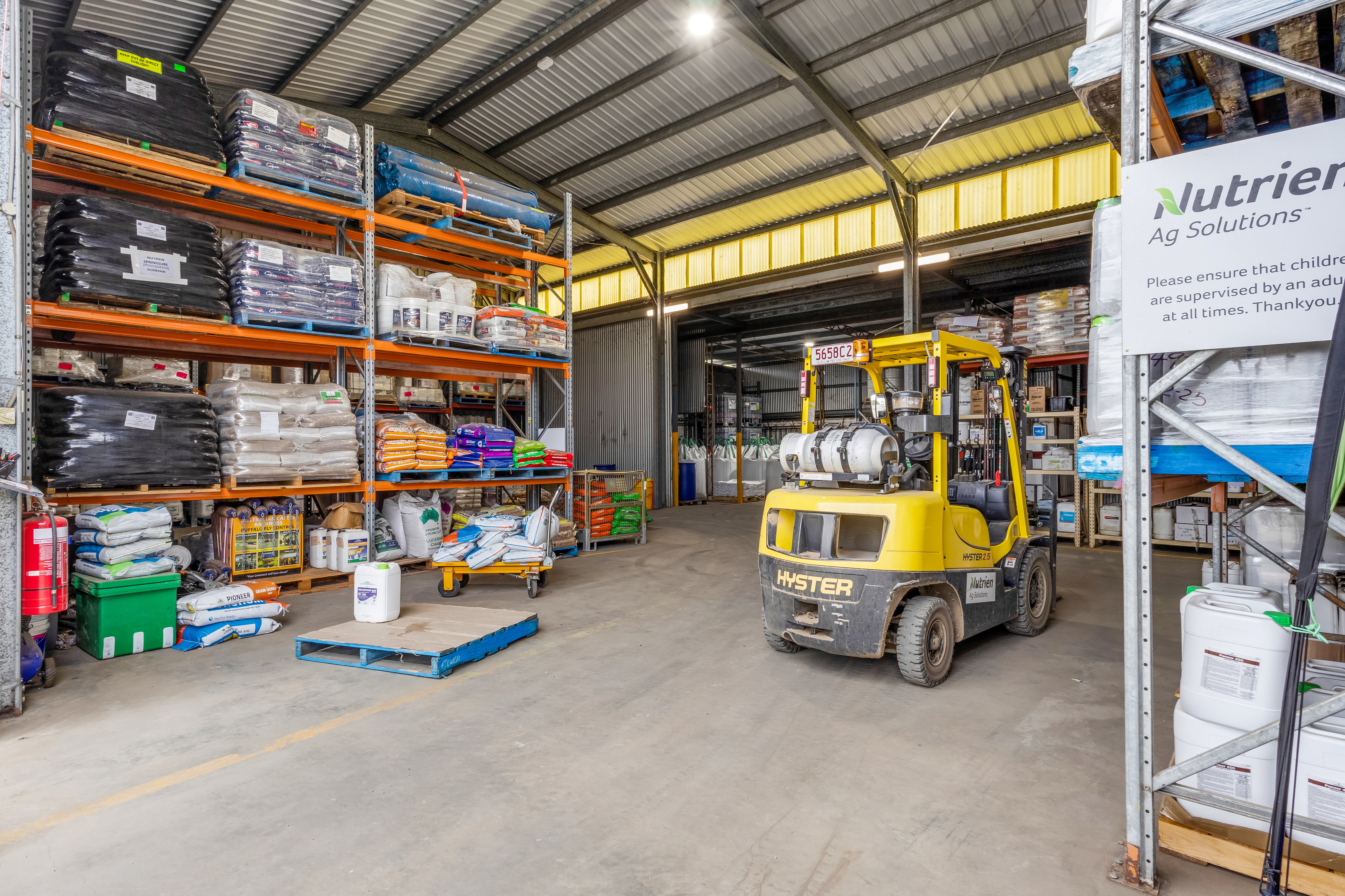 21 Eclipse Street, Springsure, QLD, 4722 - Image 6