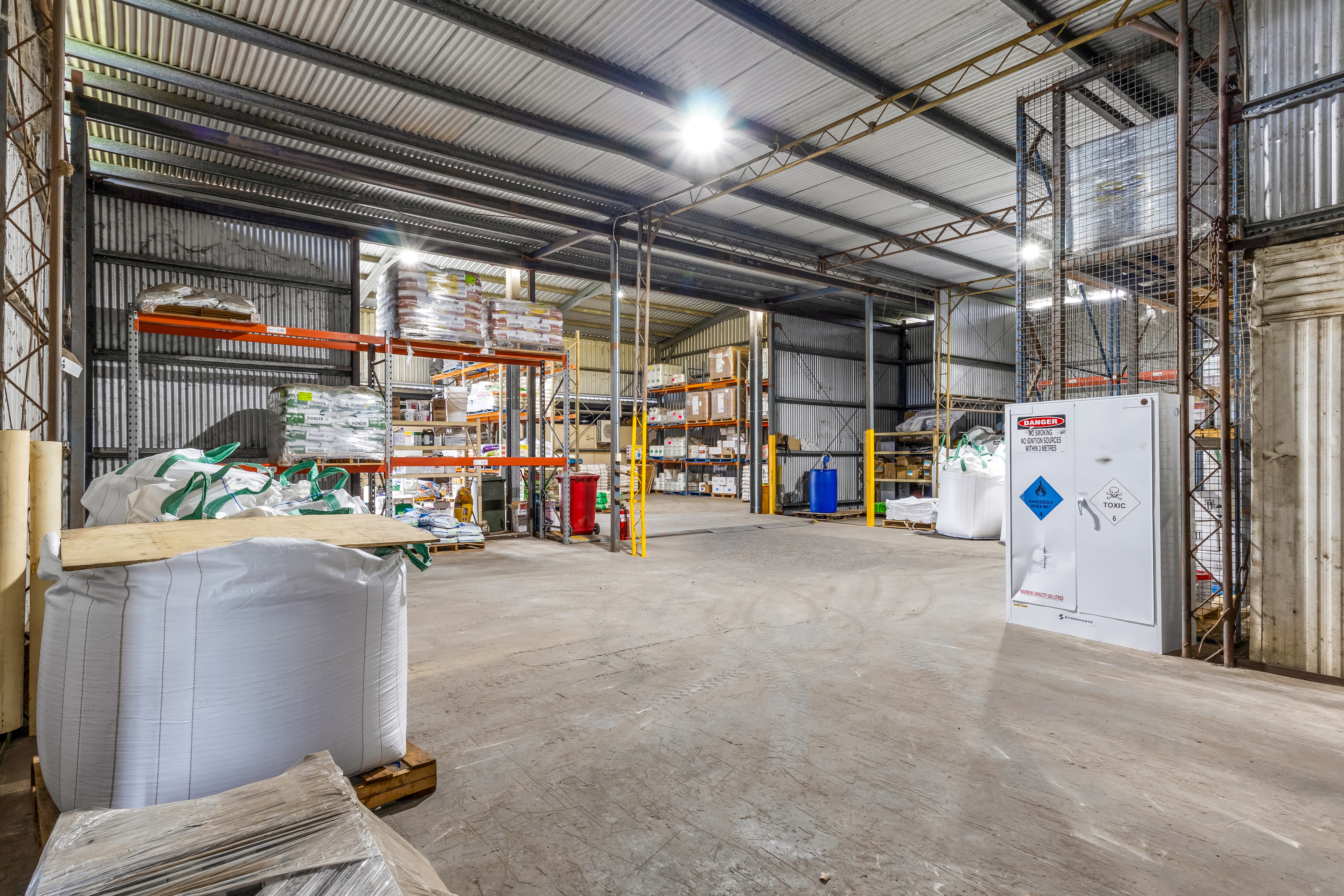 21 Eclipse Street, Springsure, QLD, 4722 - Image 7