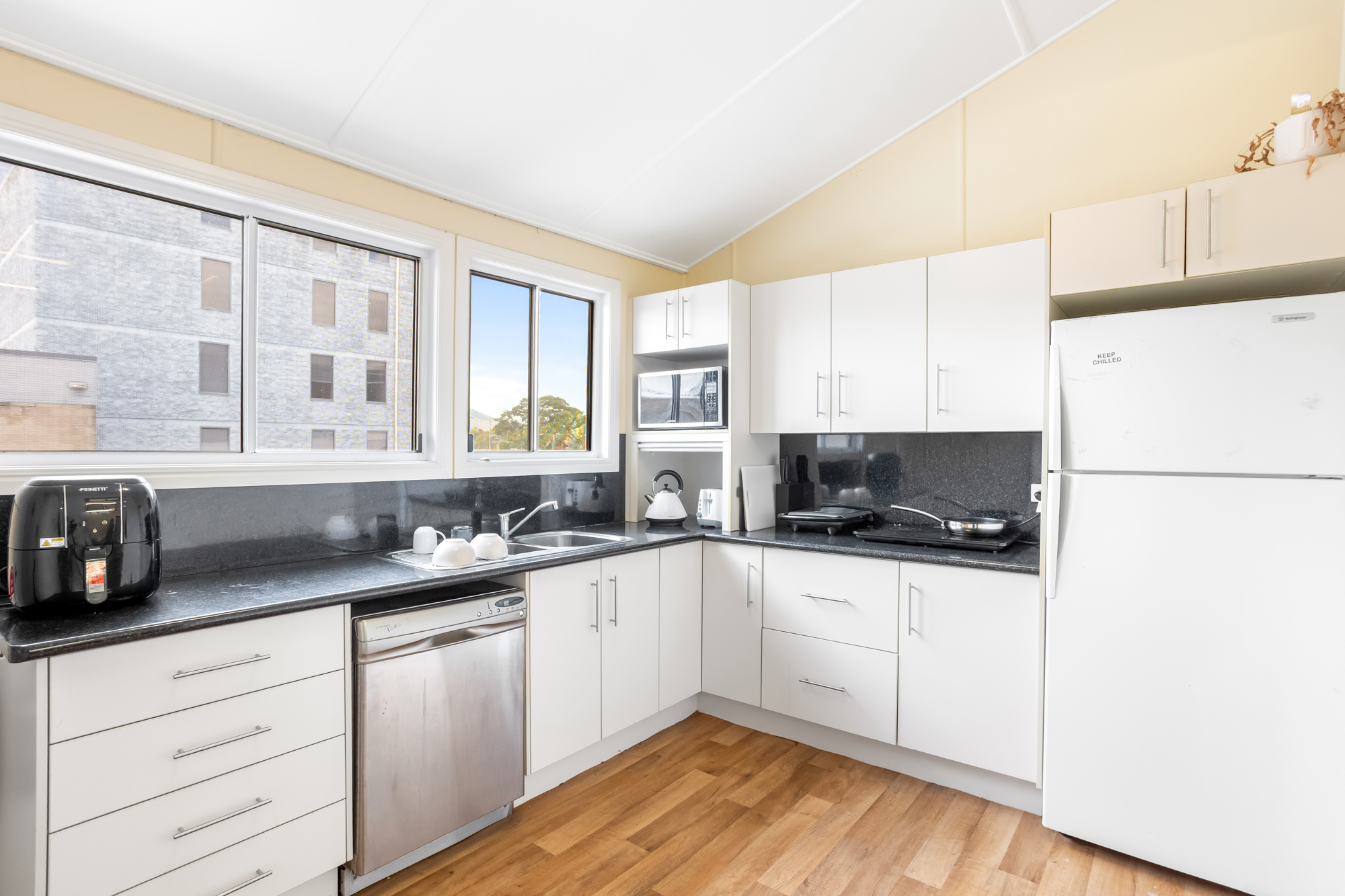 21 East Street, Rockhampton City, QLD, 4700 - Image 9