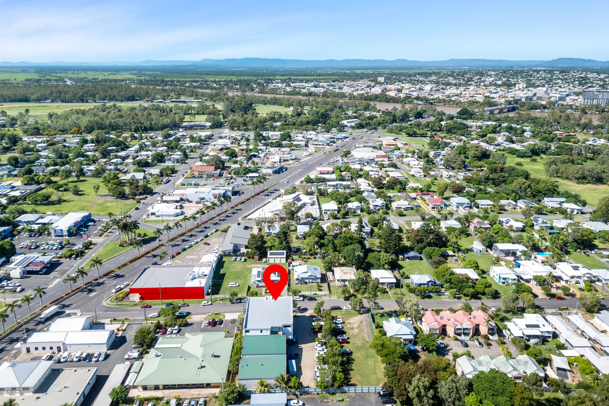 35-37 Macaree Street, Berserker, QLD, 4701 - Image 9