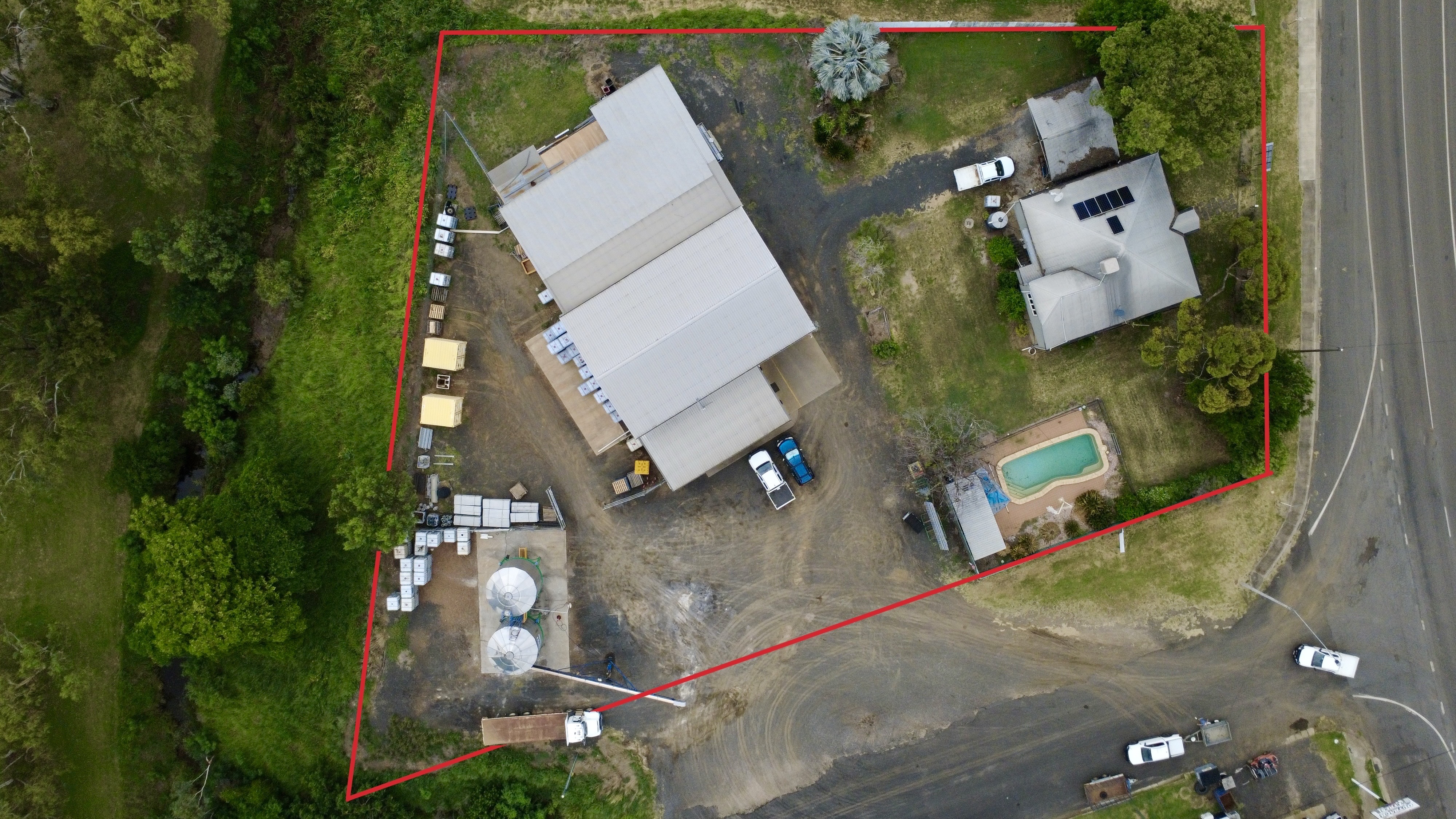 21 Eclipse Street, Springsure, QLD, 4722 - Image 4