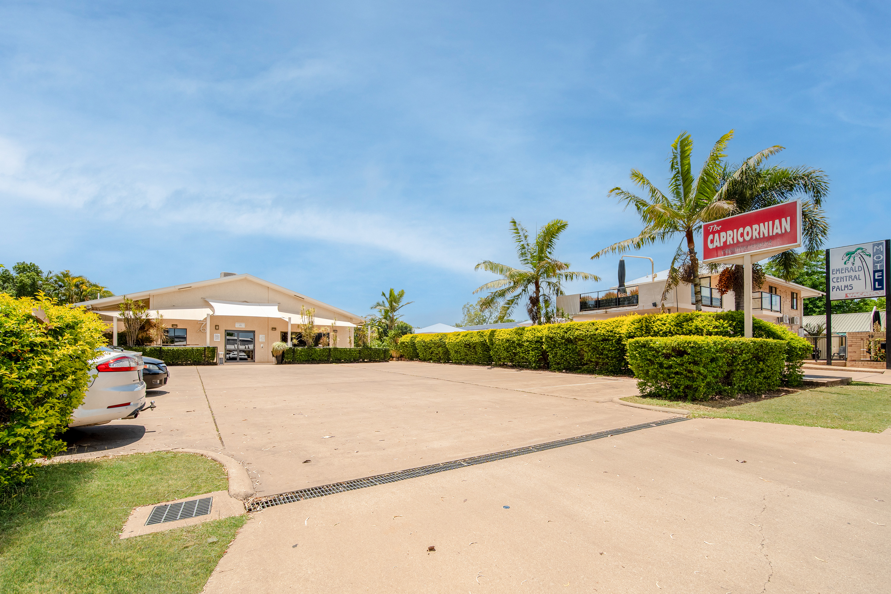 17 Esmond St, Emerald, QLD, 4720 - Image 1