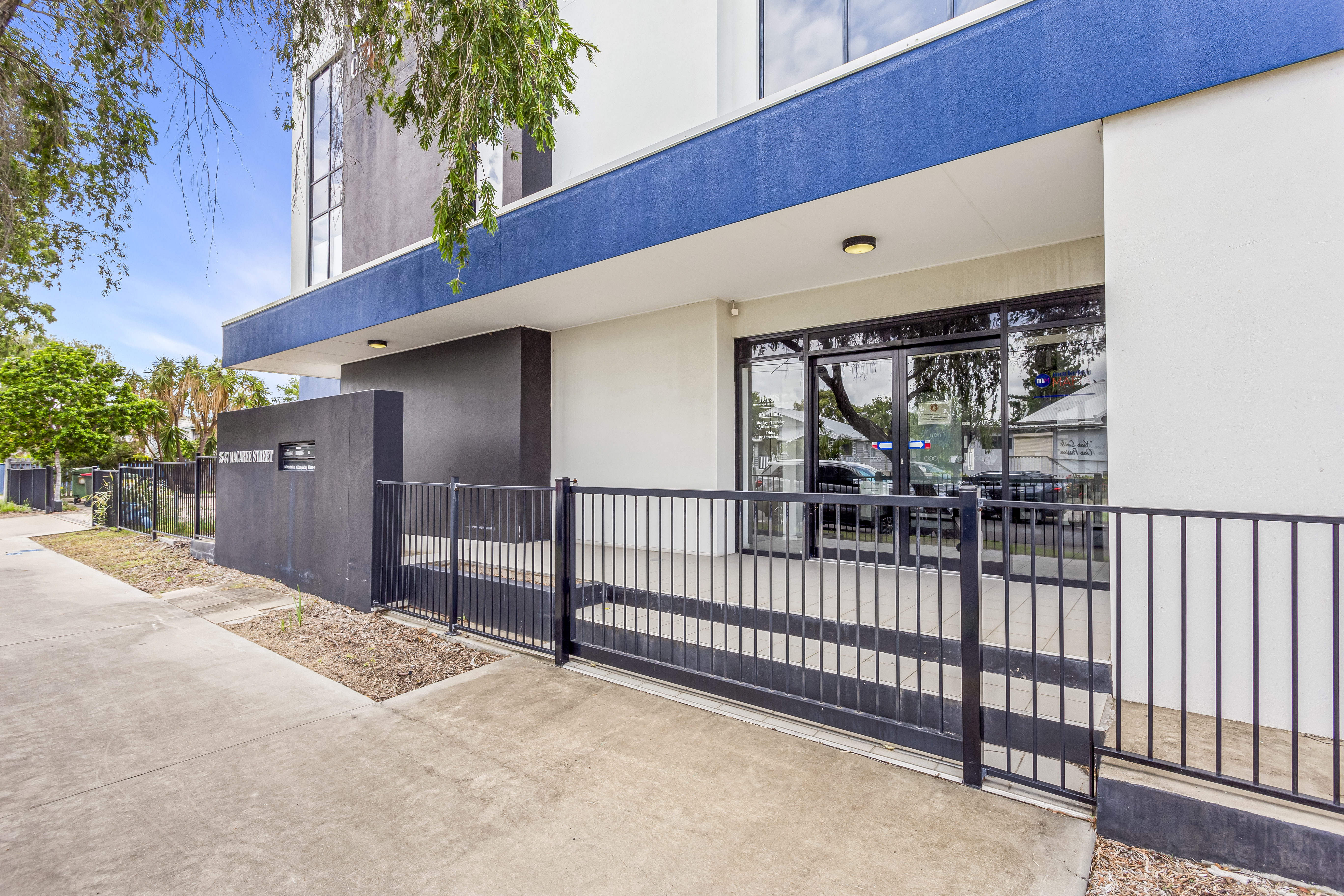 35-37 Macaree Street, Berserker, QLD, 4701 - Image 10