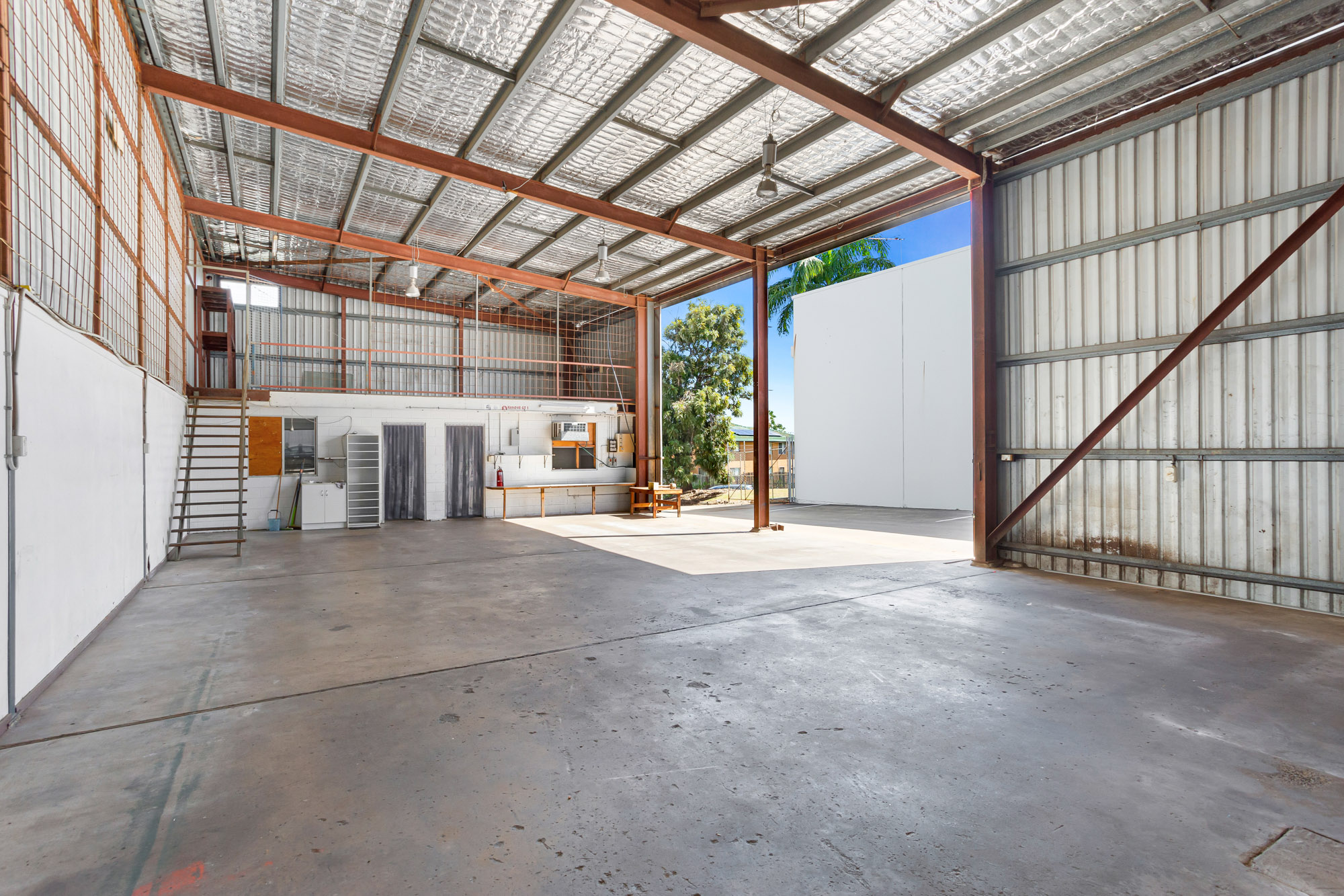 65 Denning Street, Park Avenue, QLD, 4701 - Image 2