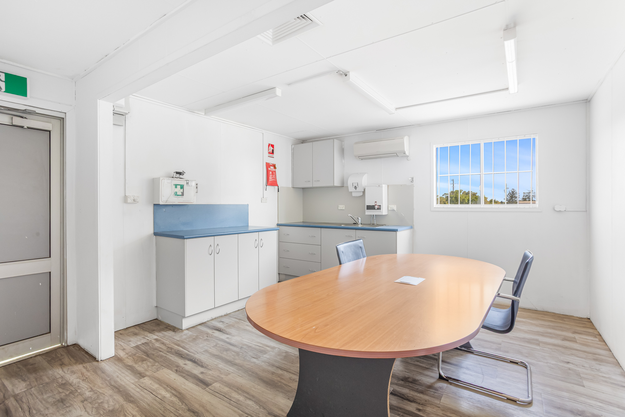 393-409 McLaughlin Street, Parkhurst, QLD, 4702 - Image 20