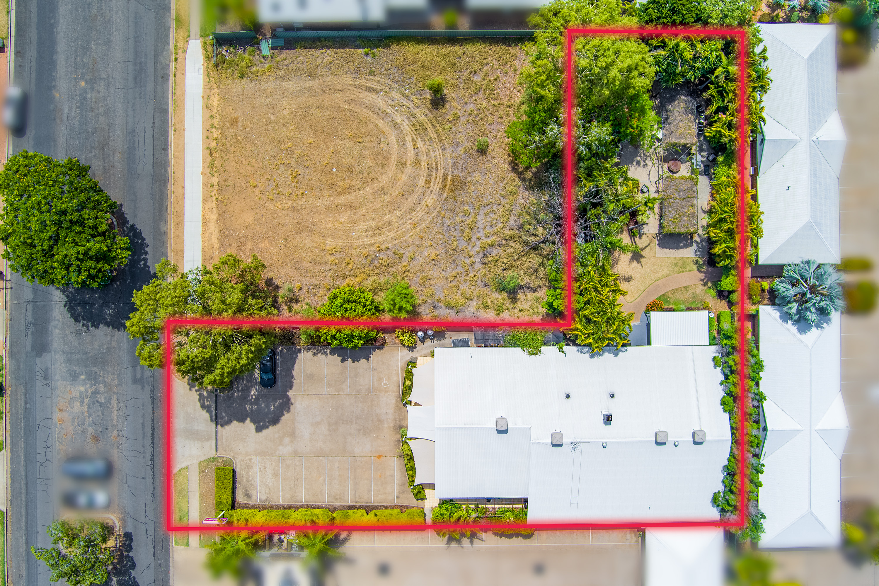 17 Esmond St, Emerald, QLD, 4720 - Image 8