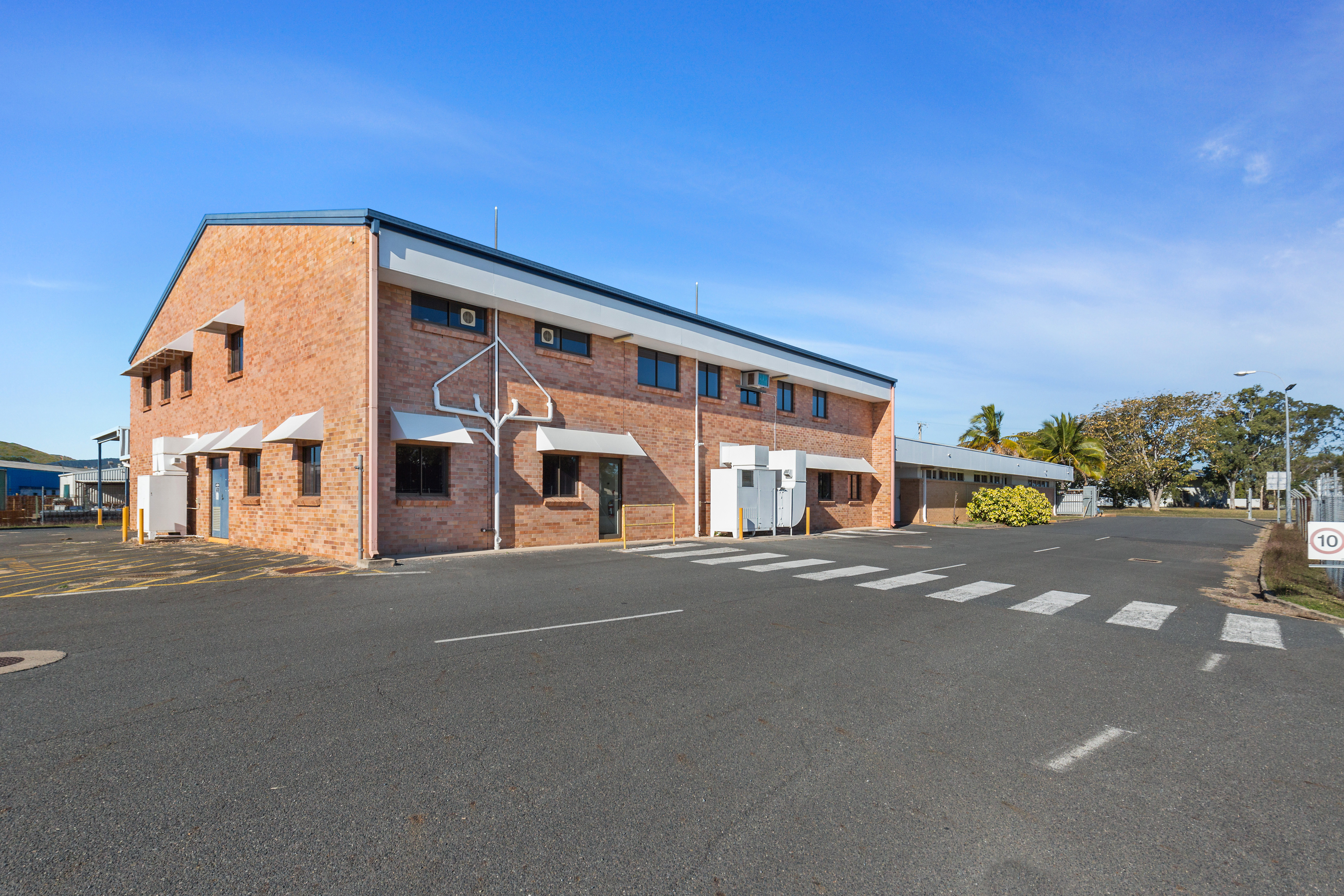 197 Richardson Road, Kawana, QLD, 4701 - Image 7