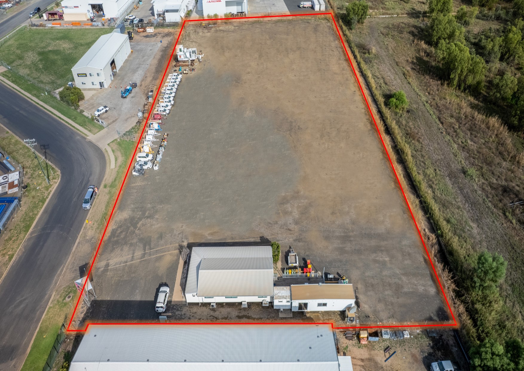 48-50 Industrial Dr, Emerald, QLD, 4720 - Image 3