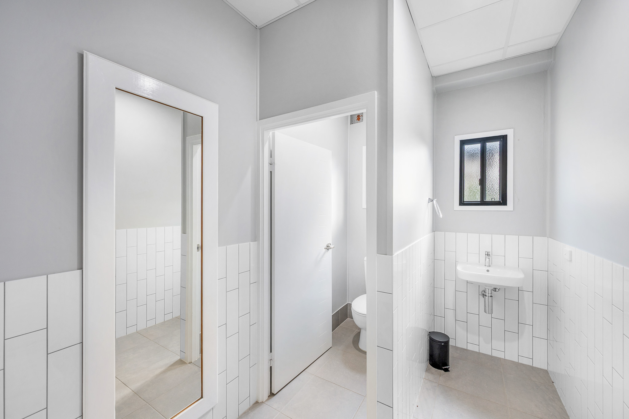 57 Goondoon Street, Gladstone Central, QLD, 4680 - Image 17