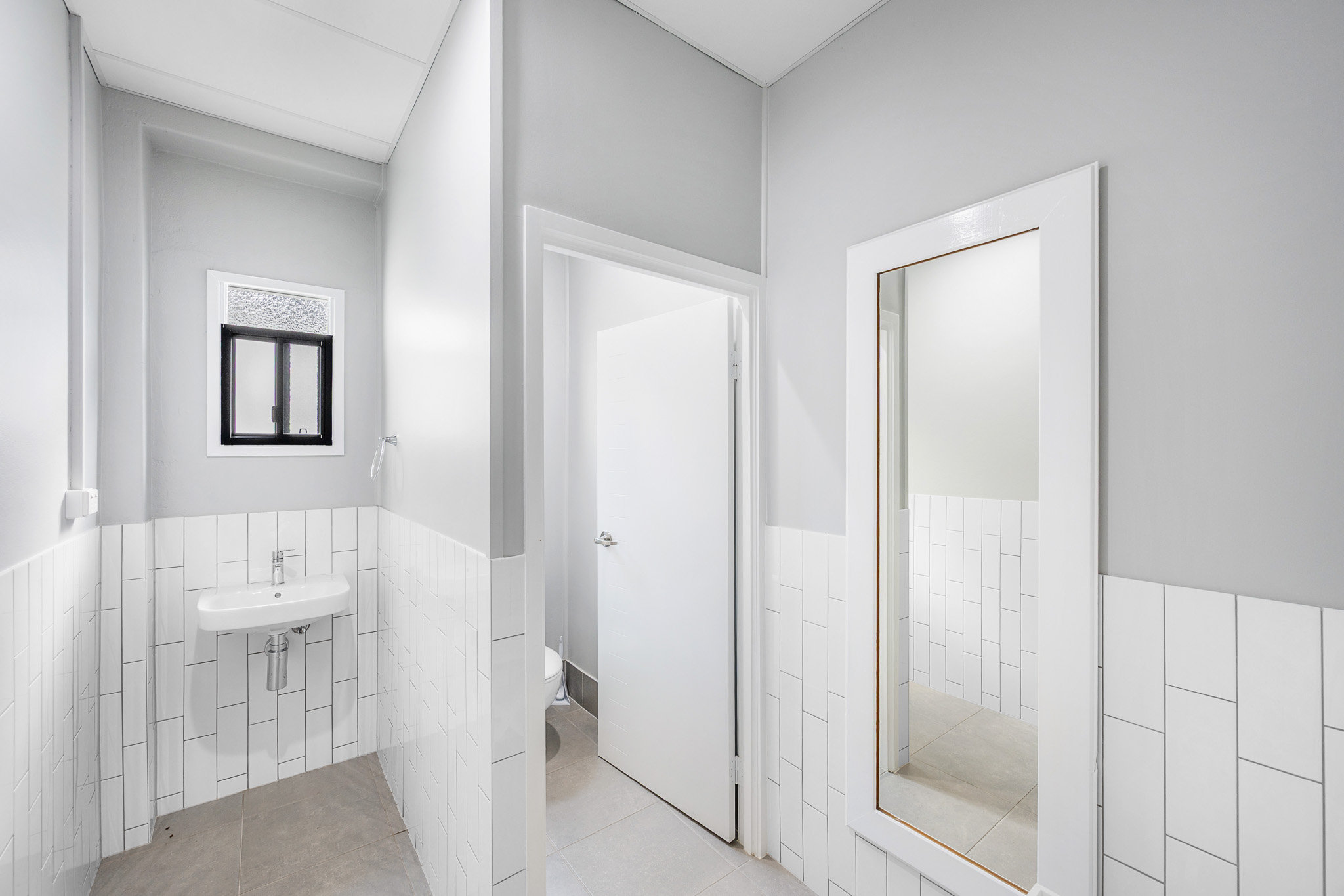 57 Goondoon Street, Gladstone Central, QLD, 4680 - Image 18