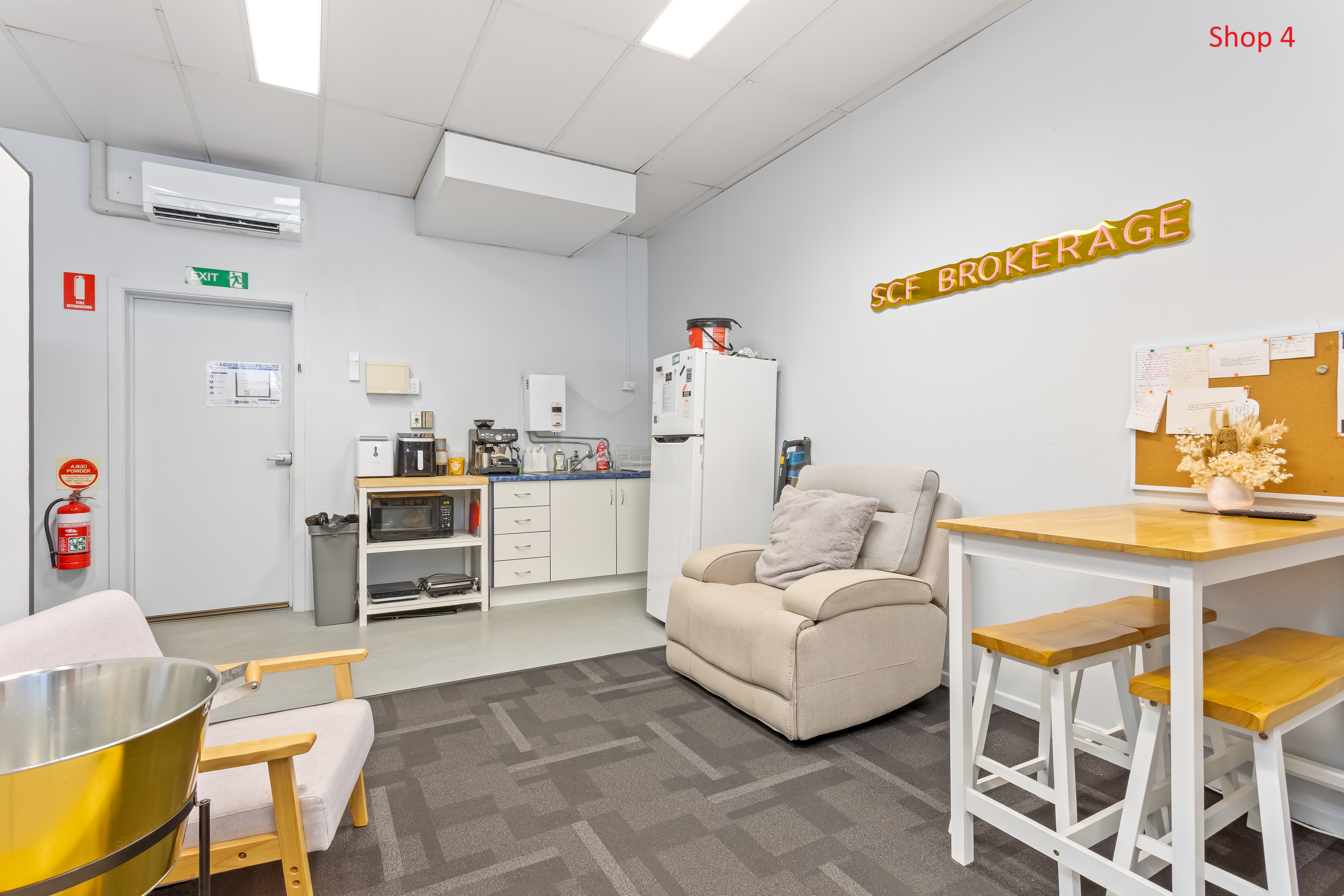 32 Denham Street, Rockhampton City, QLD, 4700 - Image 4