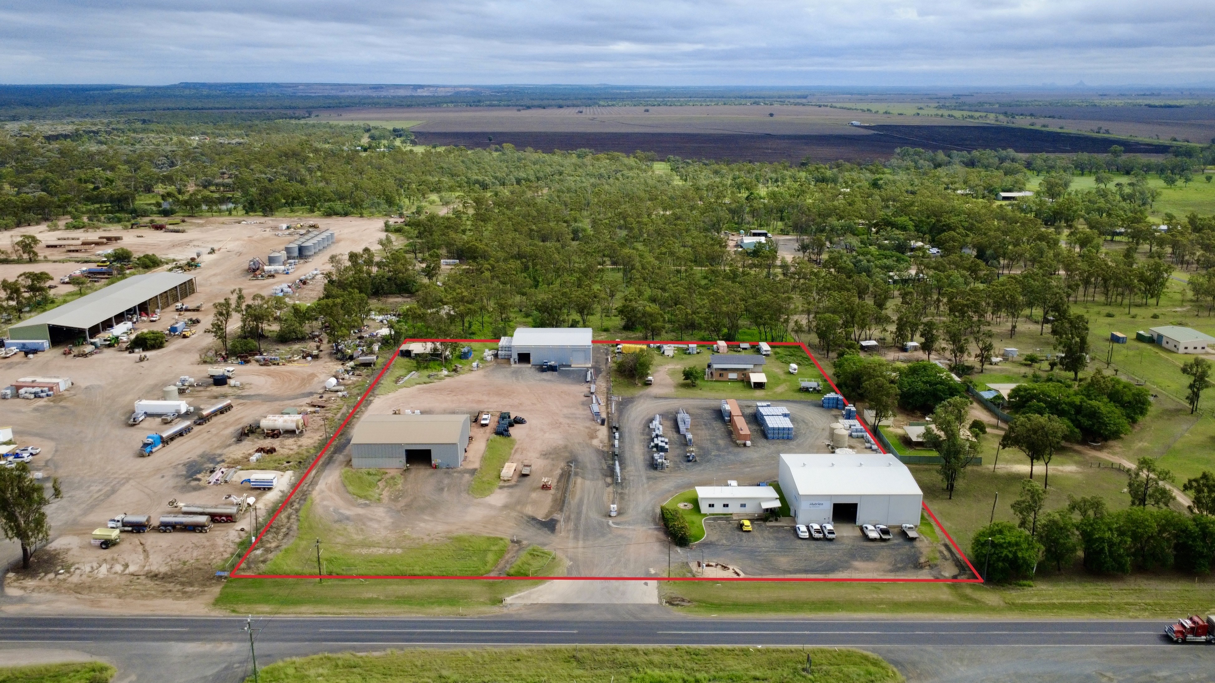 15738 Gregory Highway, Clermont, QLD, 4721 - Image 1