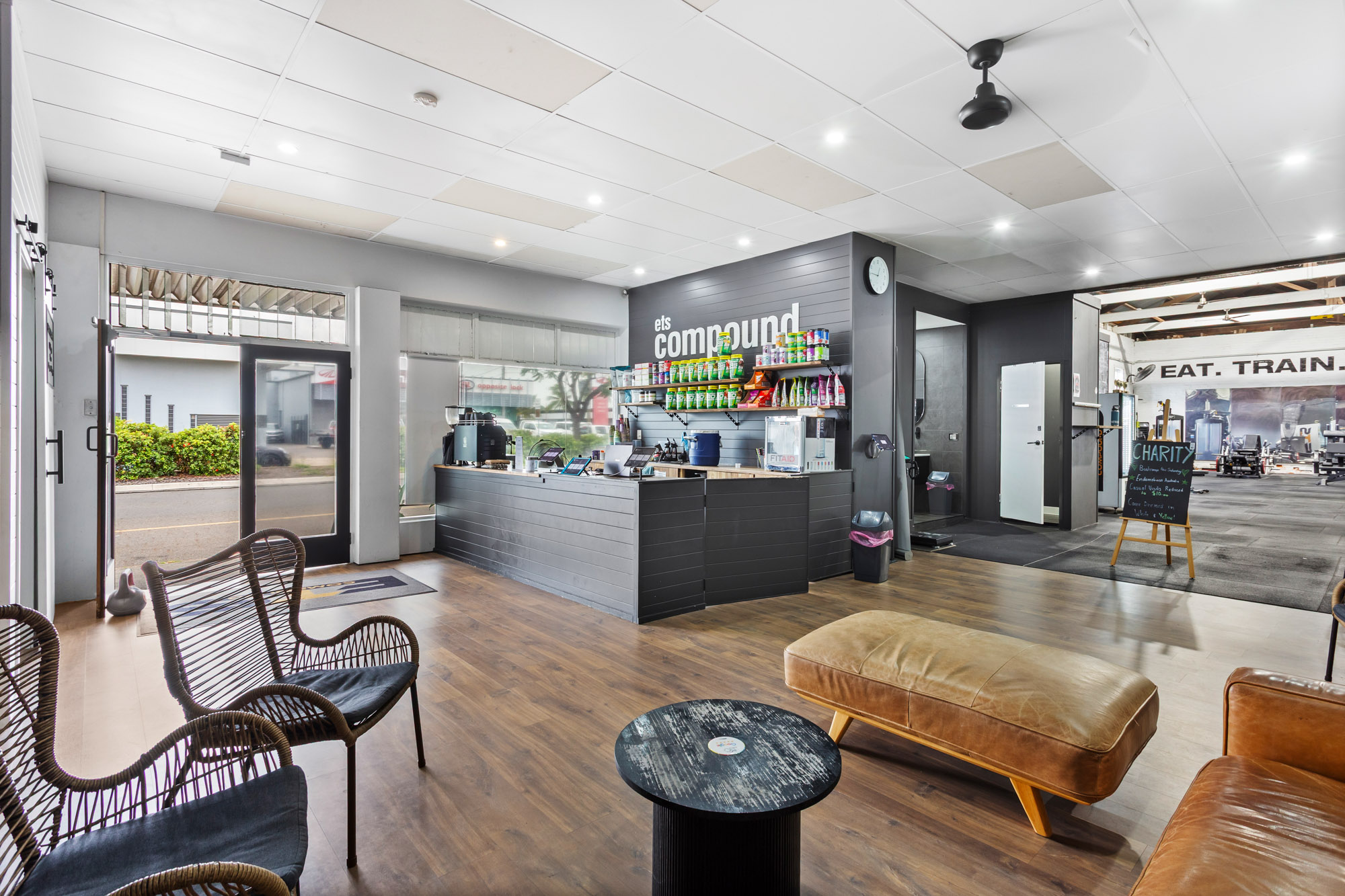 192 - 196 Denison Street, Rockhampton City, QLD, 4700 - Image 2