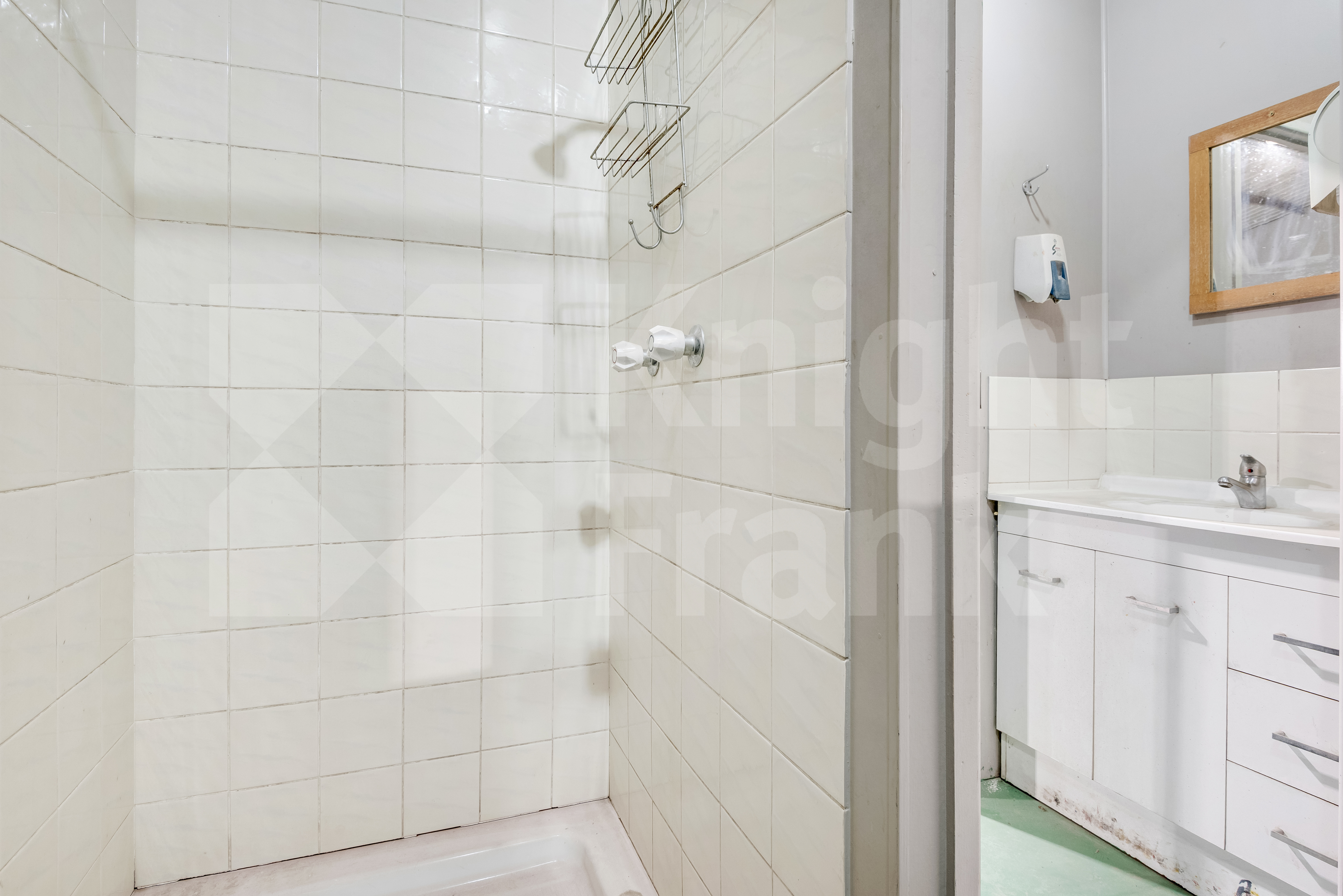 12 Glasson St, Emerald, QLD, 4720 - Image 8