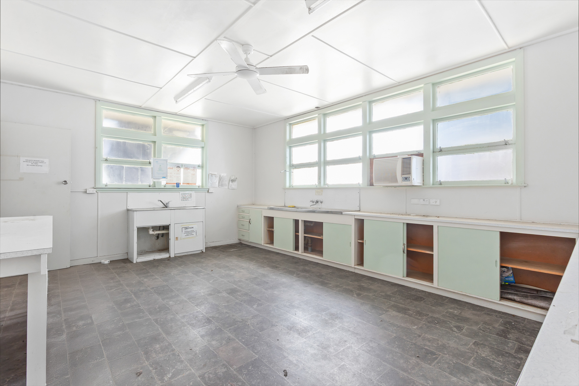 197-199 Campbell Street, Rockhampton City, QLD, 4700 - Image 15