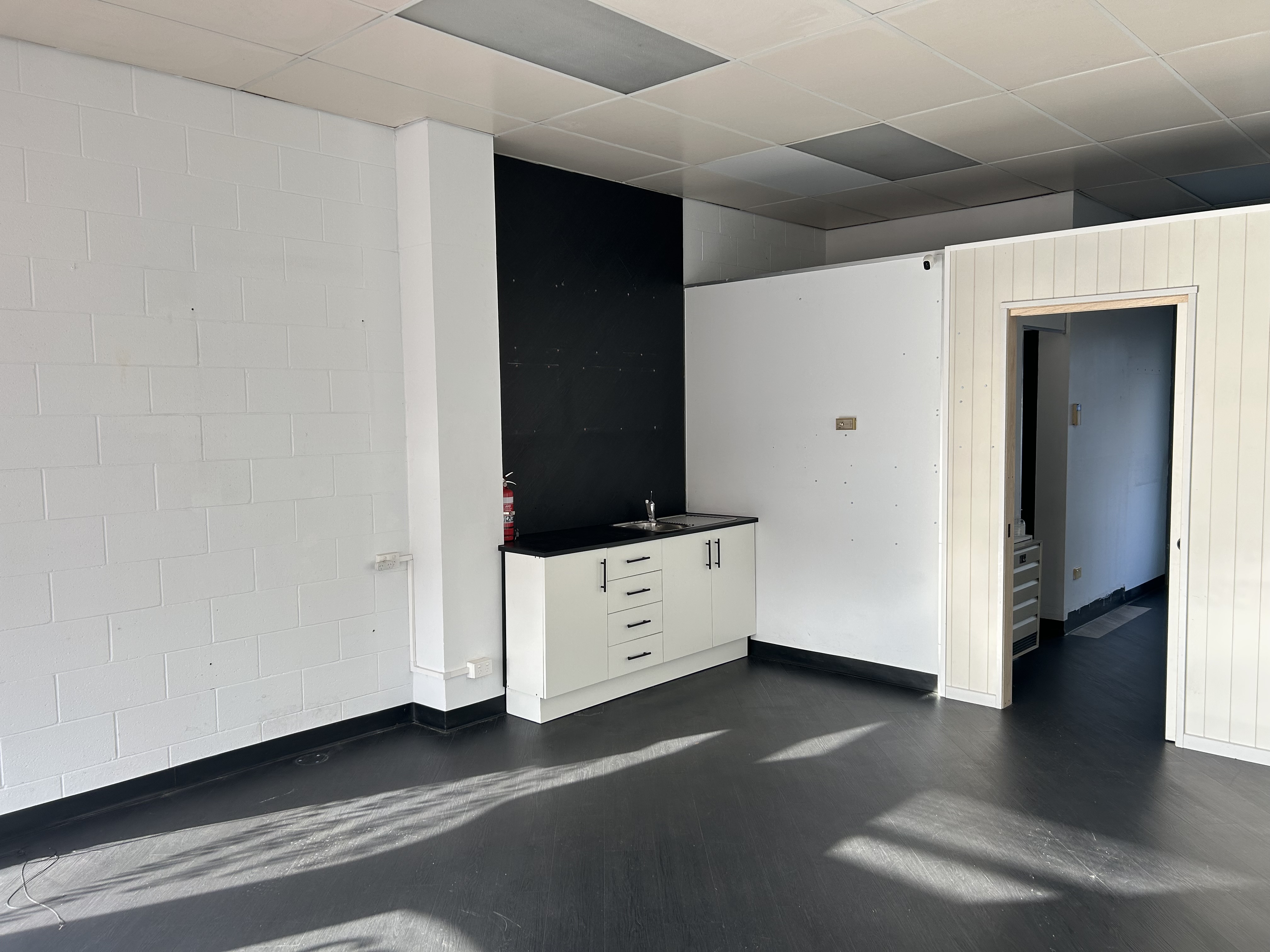 Shop 3/403 West Tamar Highway, Riverside, TAS, 7250 - Image 2