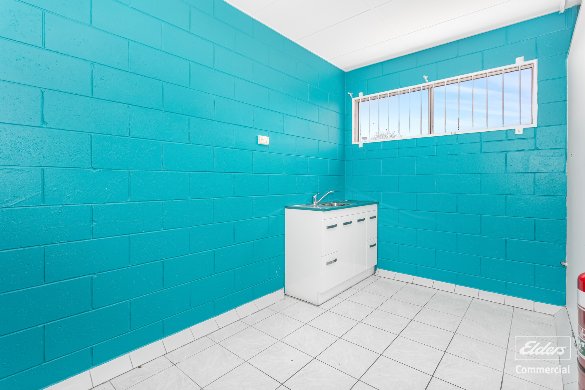 2 Bruigom Street, Norman Gardens, QLD, 4701 - Image 7