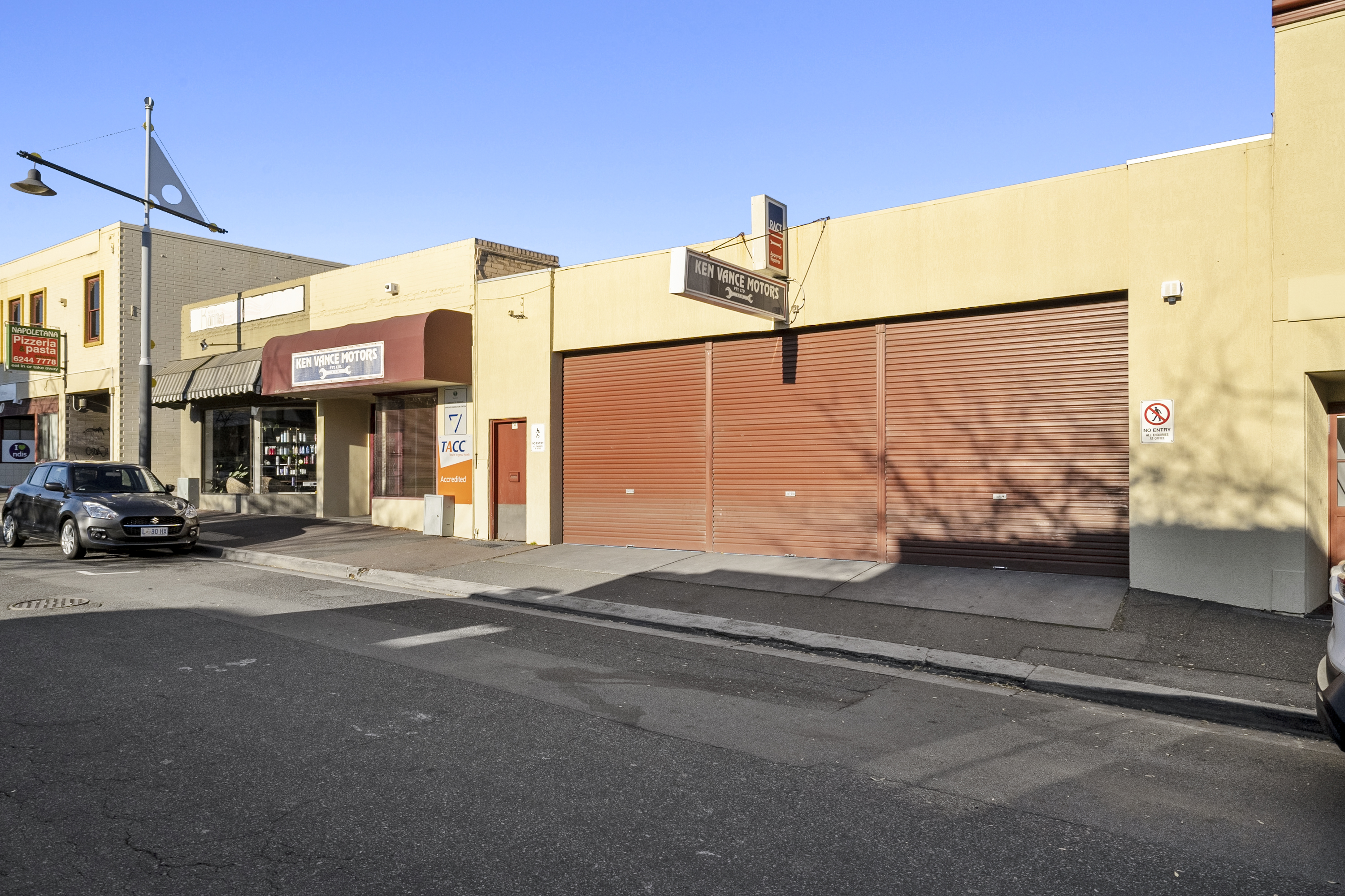 3 - 5 Cambridge Road, Bellerive, TAS, 7018 - Image 2