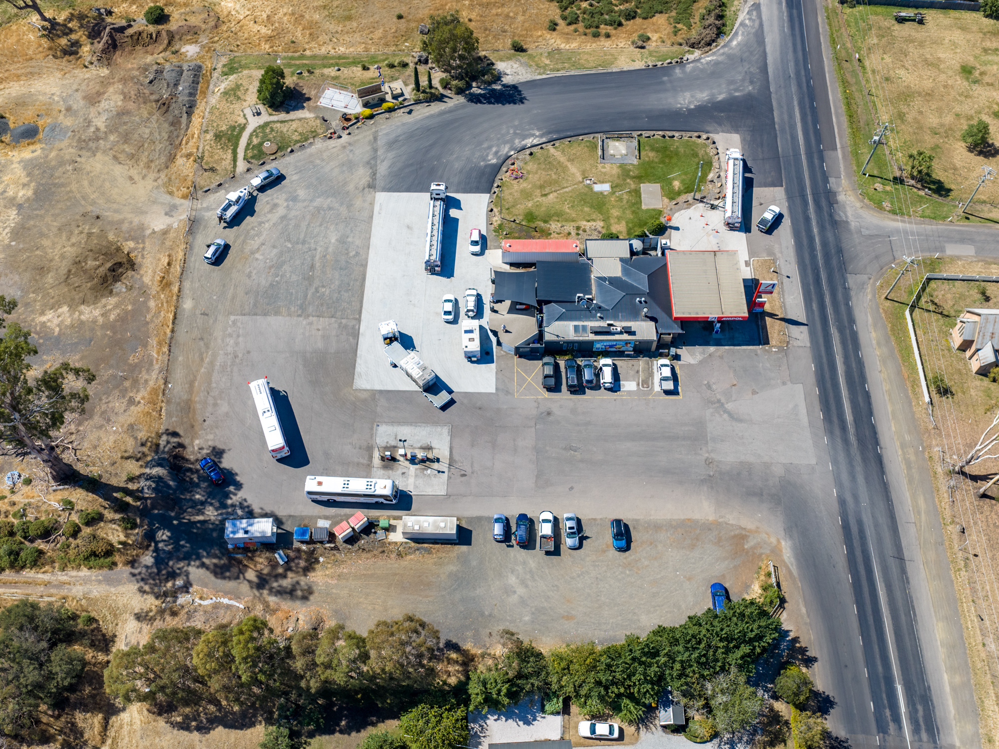Ground  Shop/13490 Midlands Highway, Epping Forrest, TAS, 7211 - Image 9