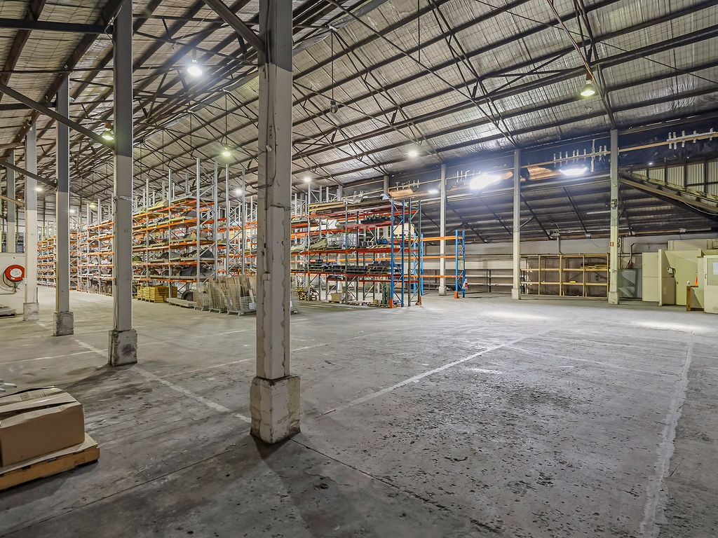 110-112 Sunderland Street, Derwent Park, TAS, 7009 - Image 9