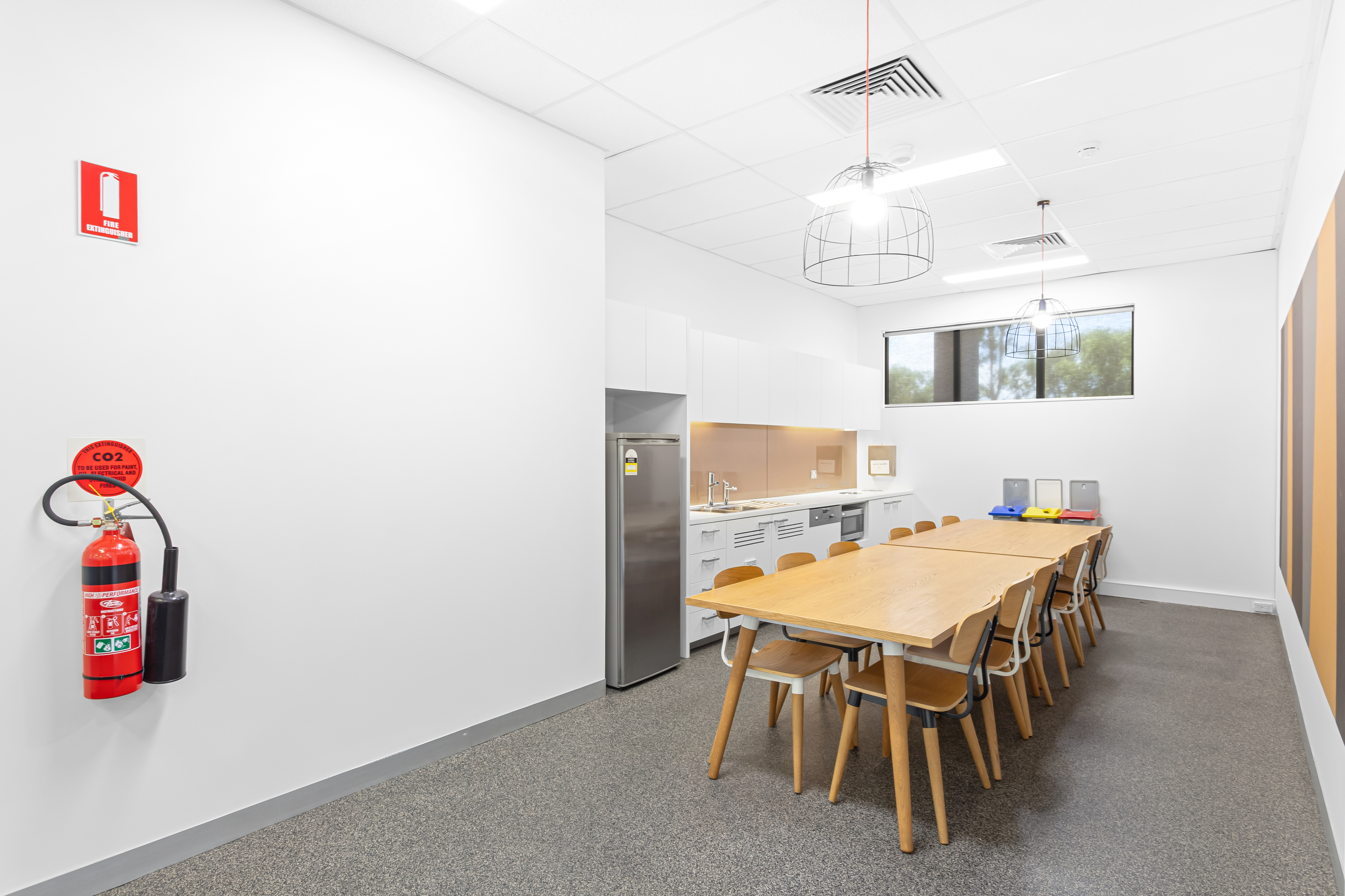 Level 1/35-37 Macaree Street, Berserker, QLD, 4701 - Image 4