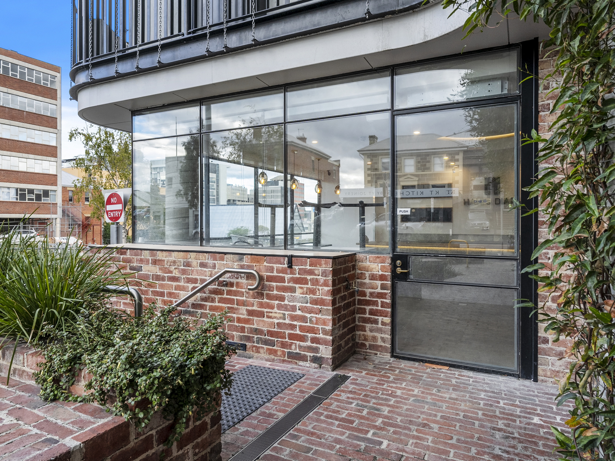 Ground Floor Unit 3 /126 Bathurst Street, Hobart, TAS, 7000 - Image 3