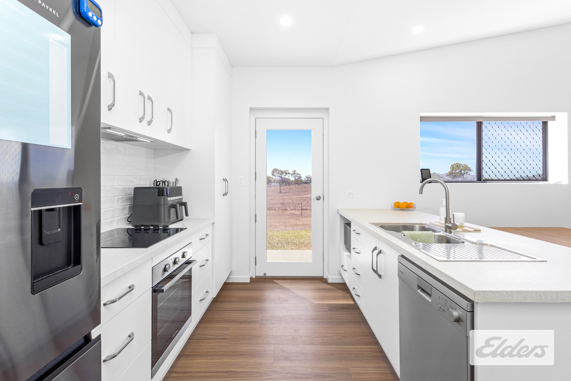 585 Greenlake Rd, Sandringham, QLD, 4701 - Image 8