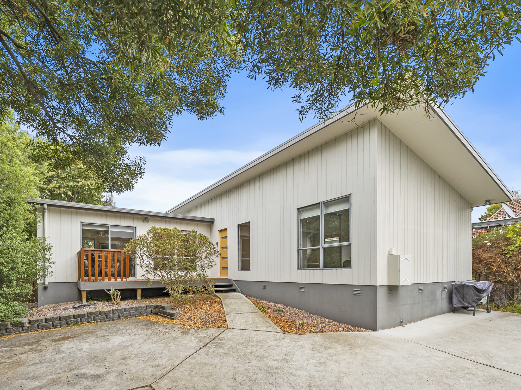 Cedar Cottages/245 Roslyn Avenue, Blackmans Bay, TAS, 7052 - Image 10