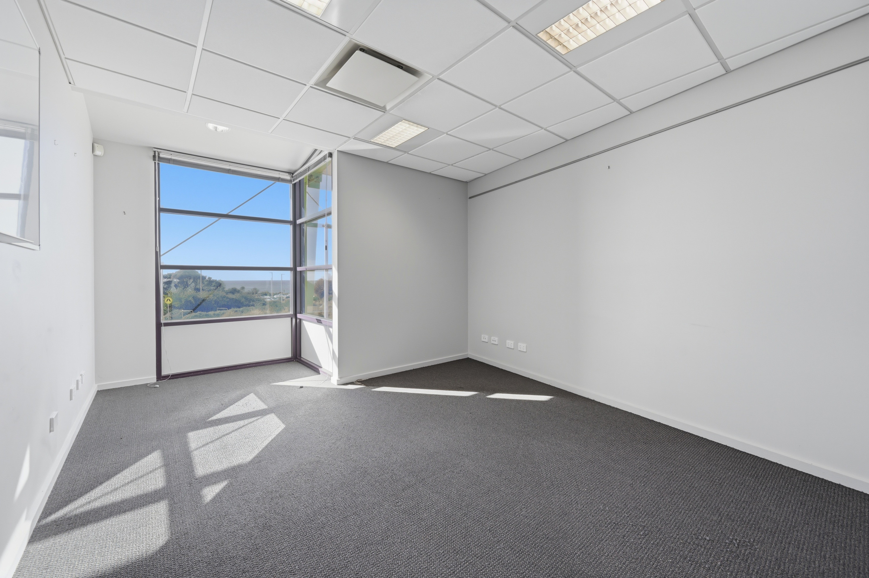 Level 1 Office/10 Bass Highway, Parklands, TAS, 7320 - Image 8