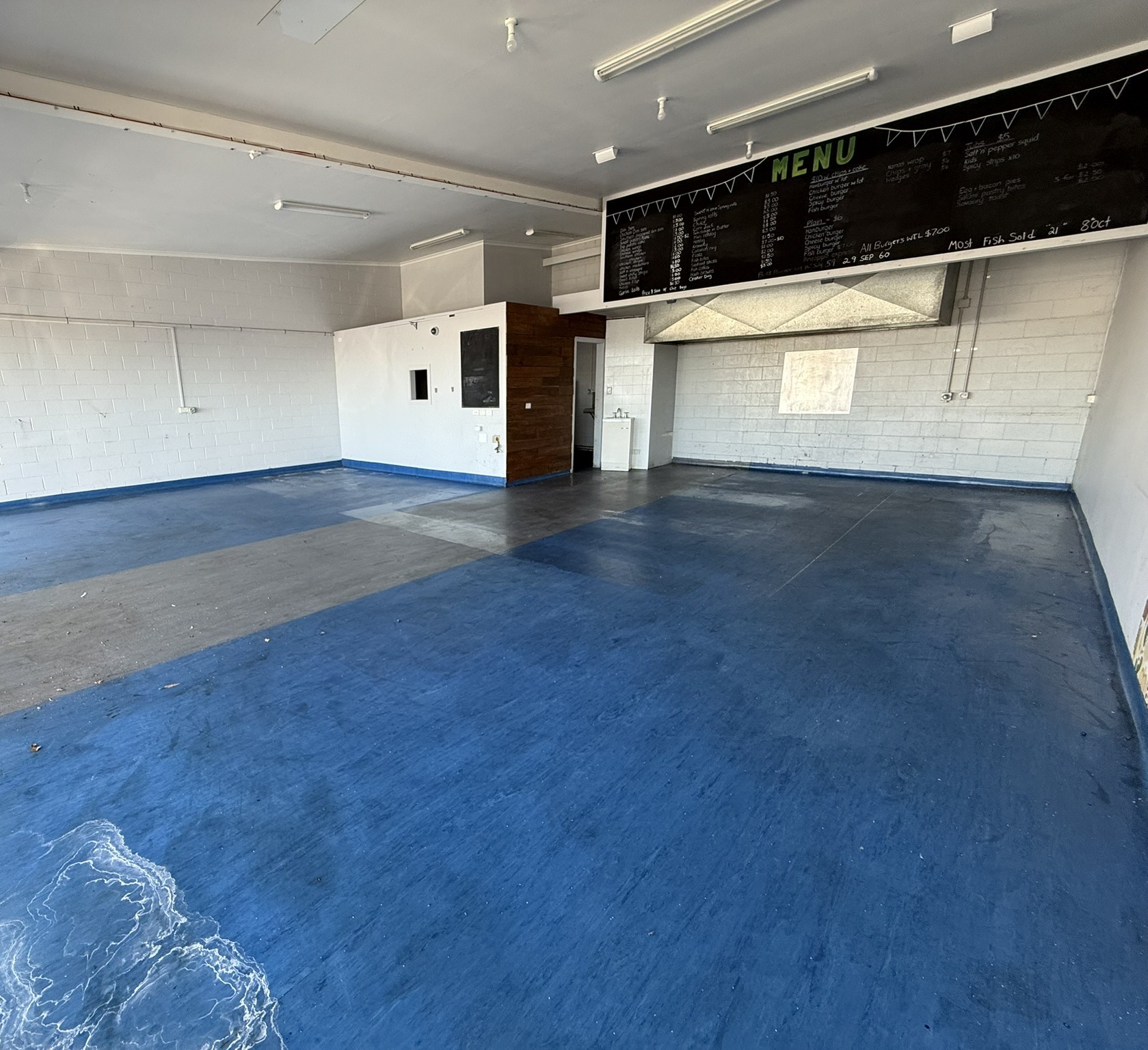 Shop 9/11a Wiseman Street, Shorewell Park, TAS, 7320 - Image 2