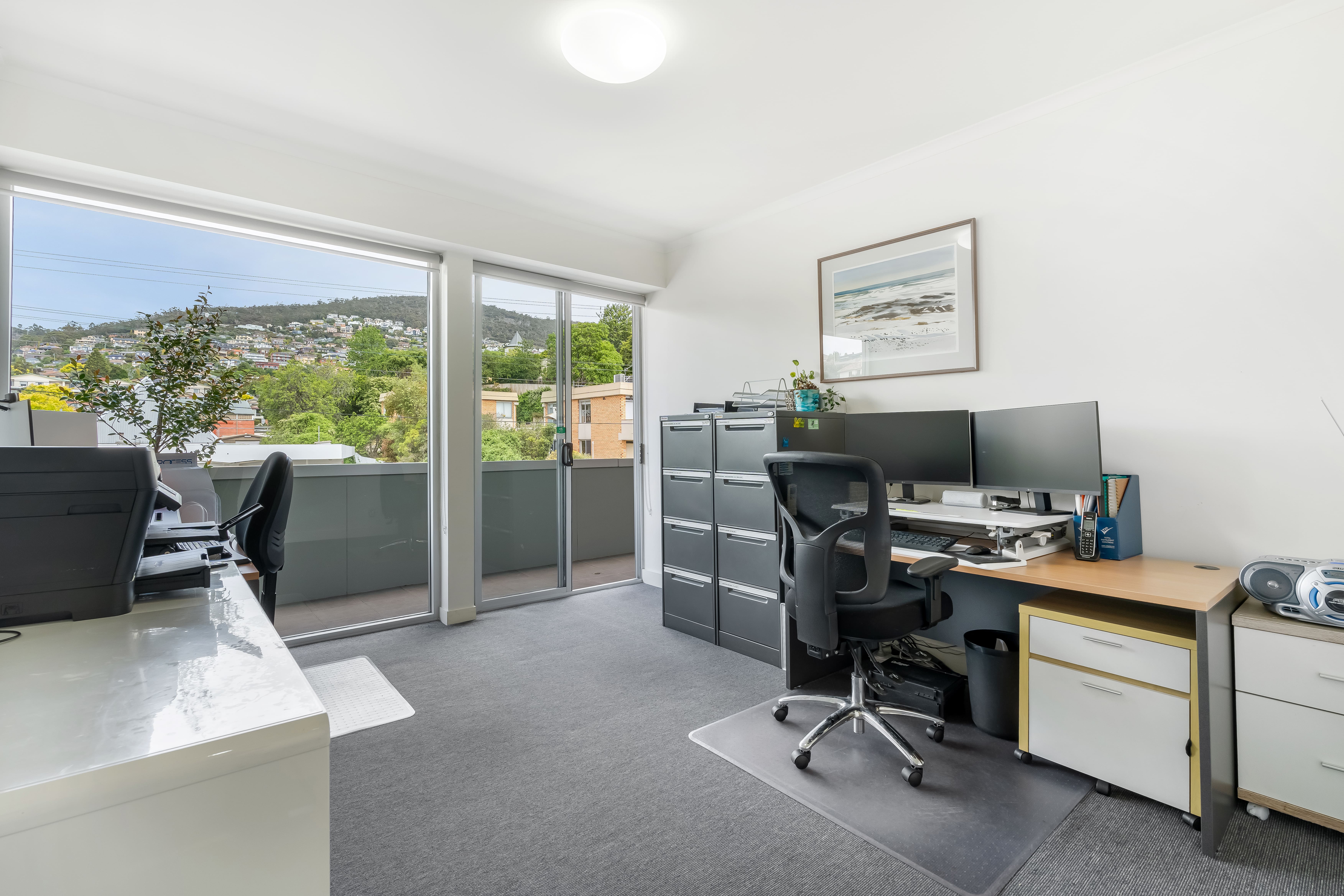 Unit 2/638 Sandy Bay Road, Sandy Bay, TAS, 7005 - Image 2