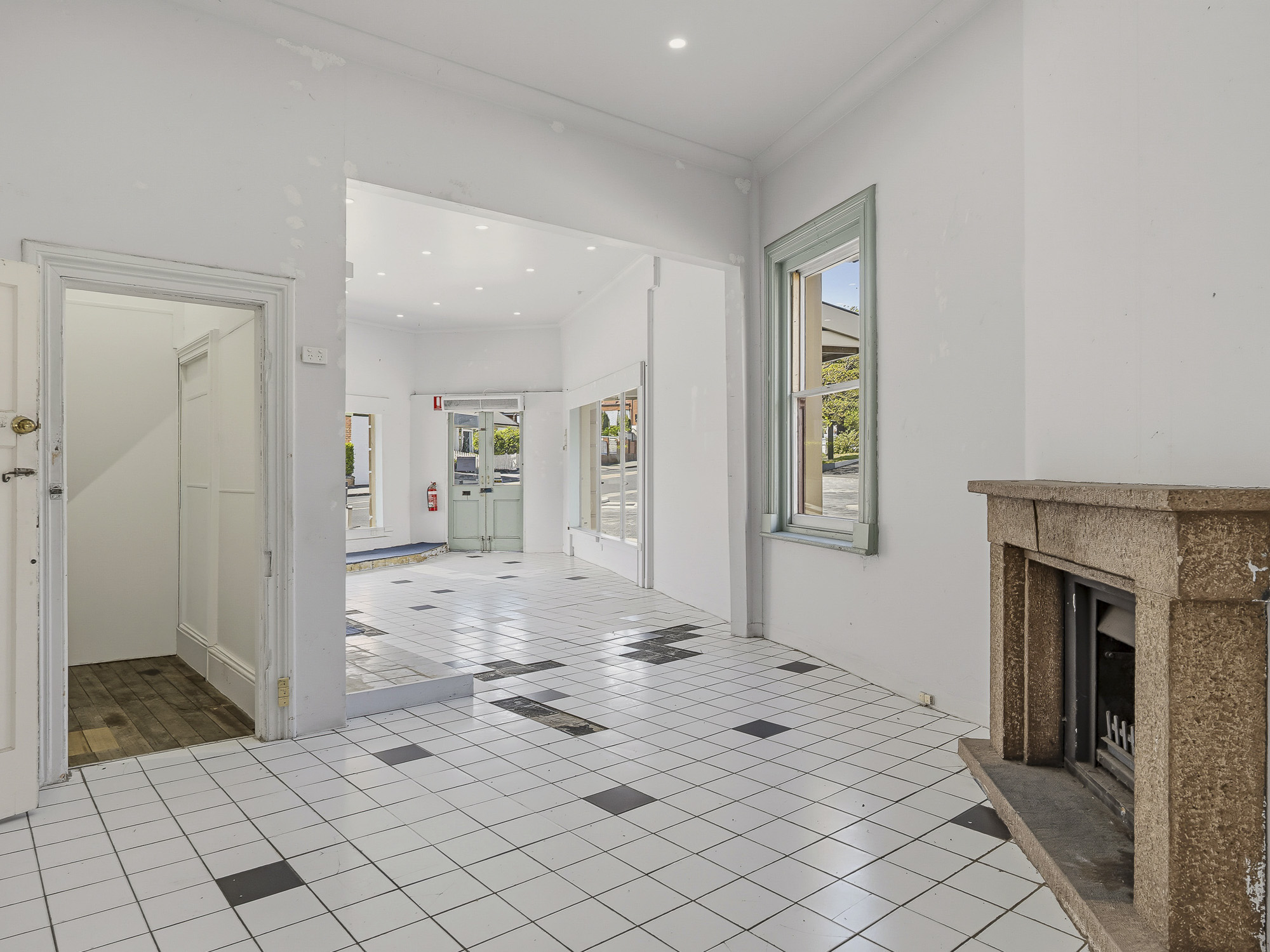 170-174 New Town Road, New Town, TAS, 7008 - Image 10