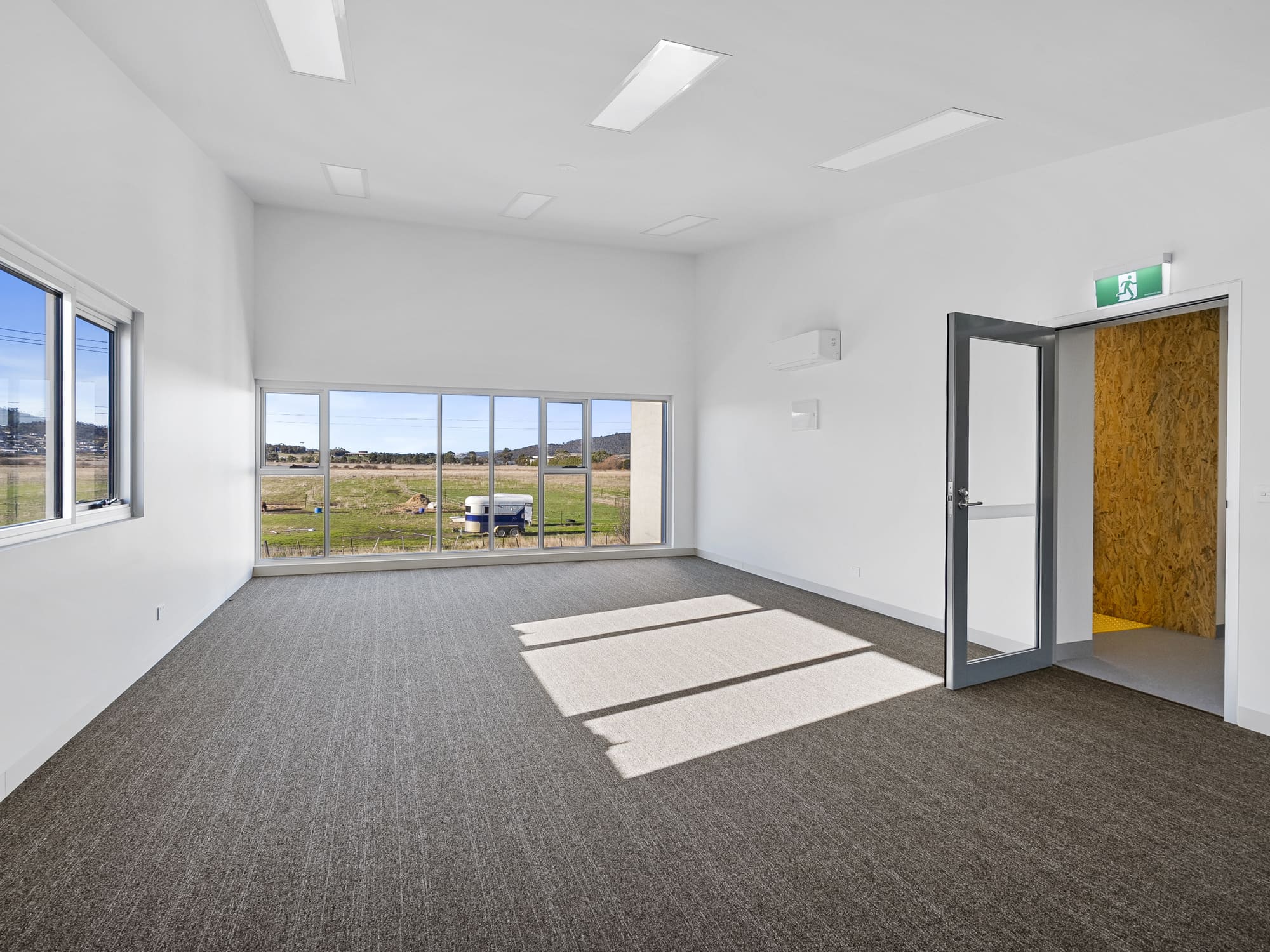 Unit 3/66 Droughty Point Road, Rokeby, TAS, 7019 - Image 2