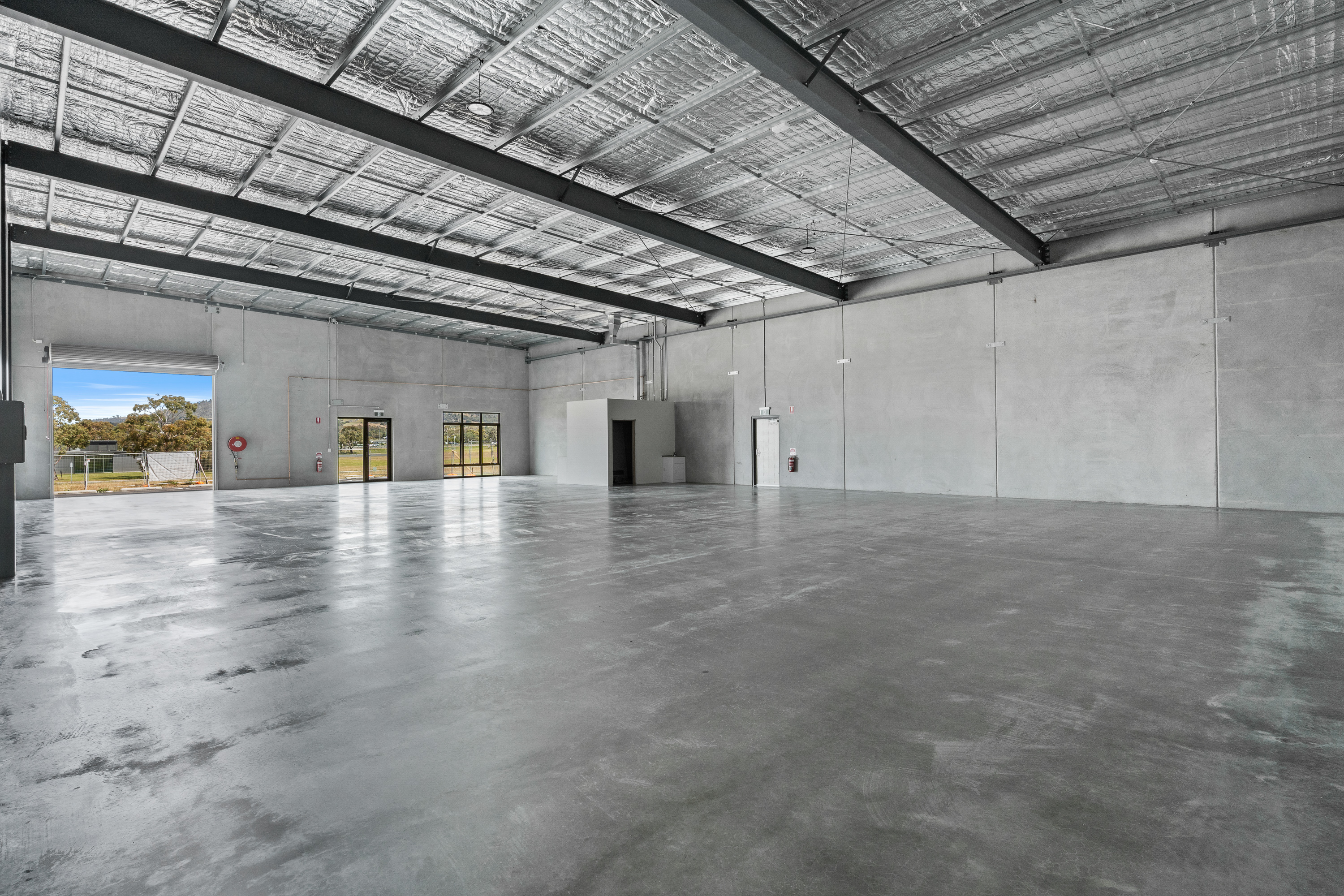 Unit 2/5 Lockheed Place, Cambridge, TAS, 7170 - Image 2