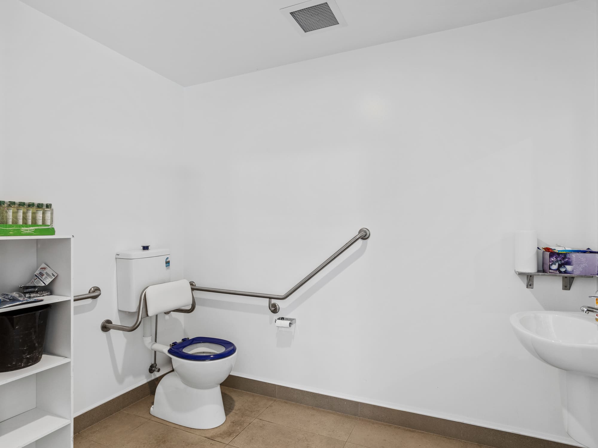 Unit 12/14 Cessna Way, Cambridge, TAS, 7170 - Image 10