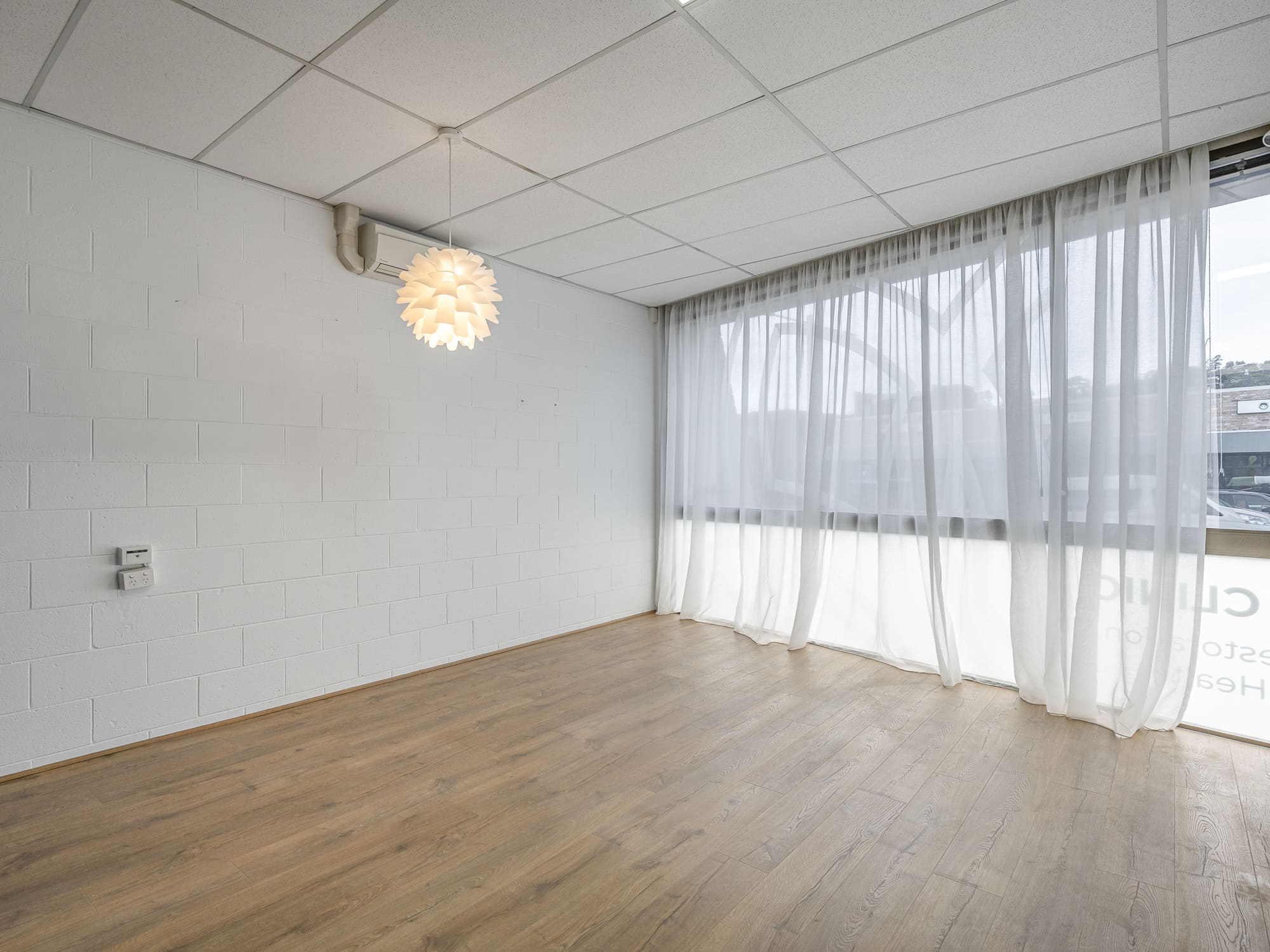 Part of  Units 2, 4 /32-34 Channel Highway, Kingston, TAS, 7050 - Image 2