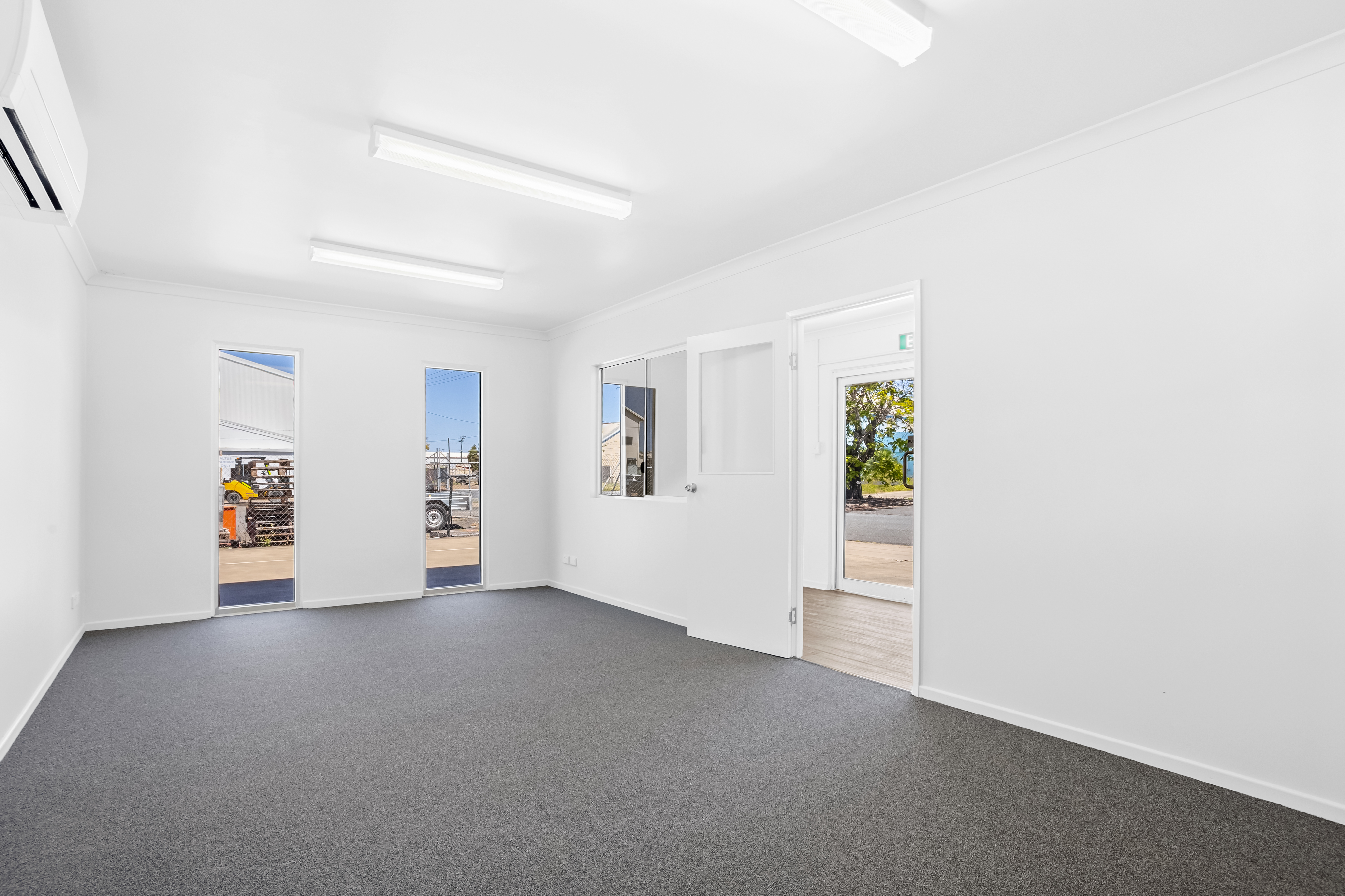 Unit 2B/45 Derby Street, Rockhampton City, QLD, 4700 - Image 3