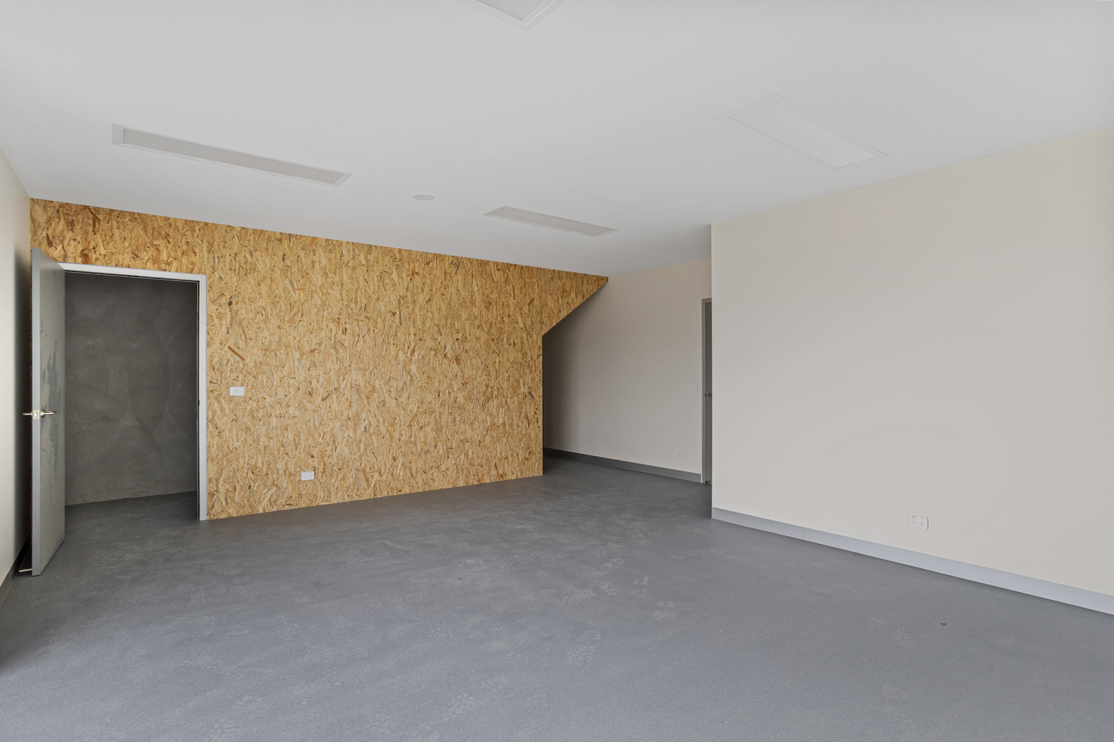 Unit  04/66 Droughty Point Road, Rokeby, TAS, 7019 - Image 3