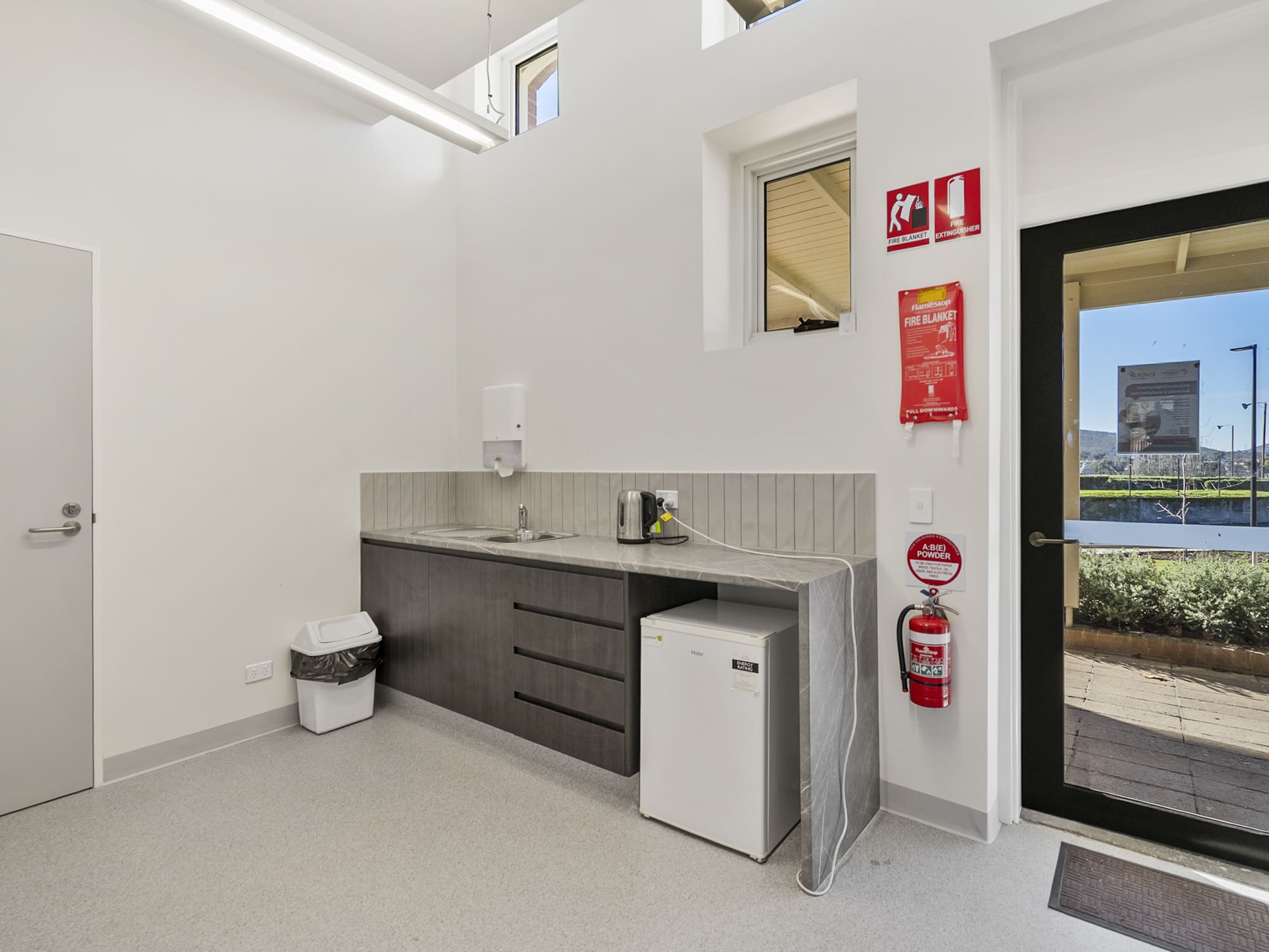 Ground  Suite 1/10-12 The Avenue, New Norfolk, TAS, 7140 - Image 6