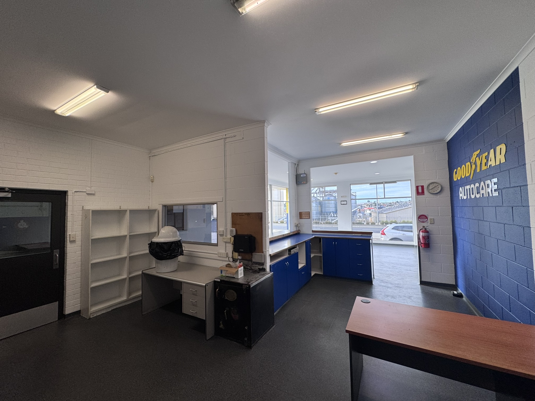 25-27 Formby Road, Devonport, TAS, 7310 - Image 18