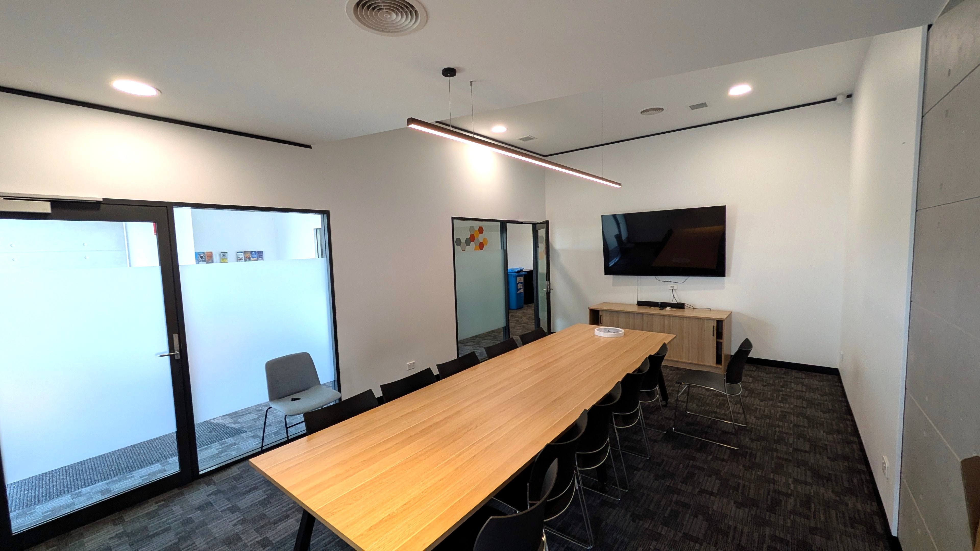 Shop 2/101 Oldaker Street, Devonport, TAS, 7310 - Image 3