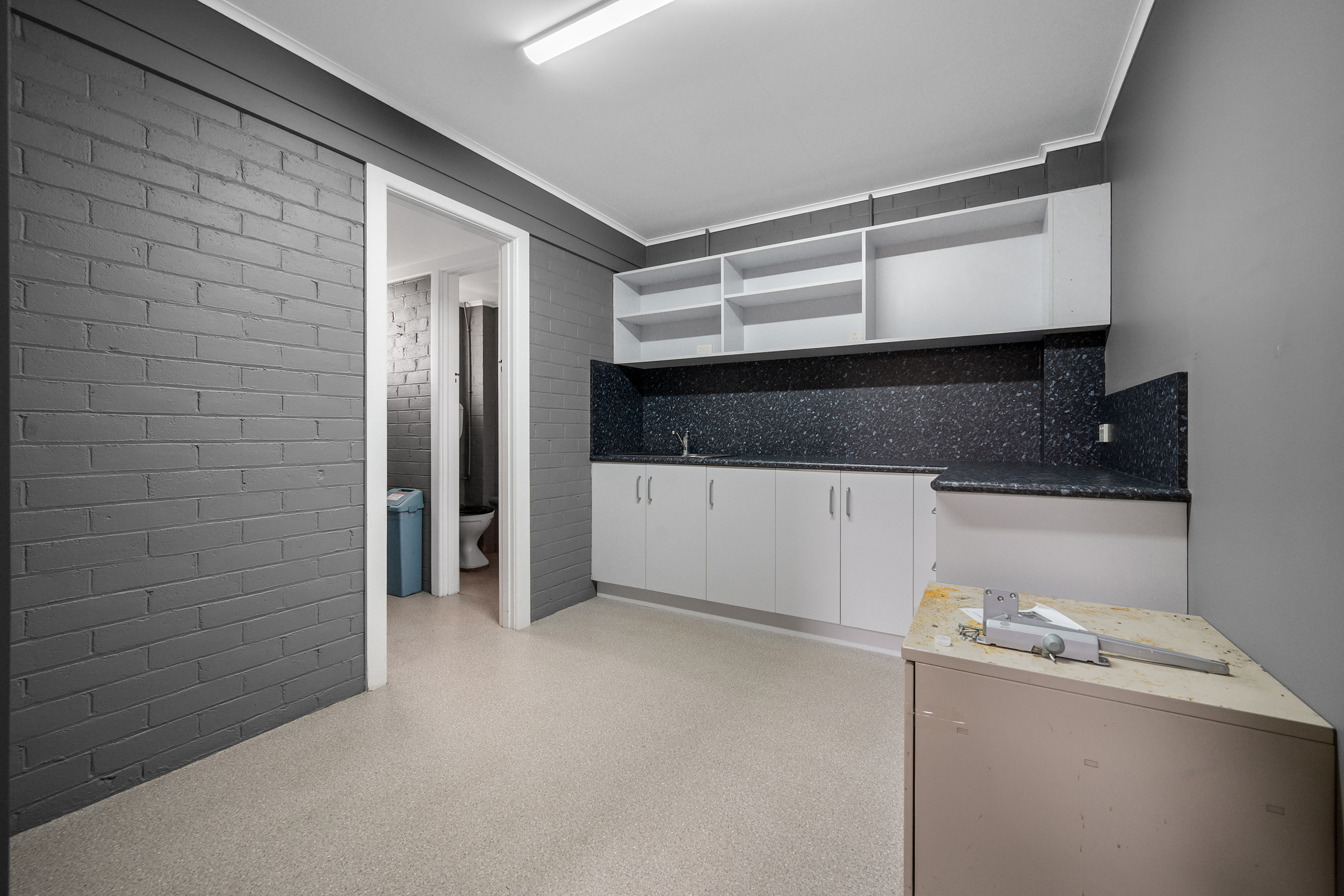 10 Wellington Street, South Burnie, TAS, 7320 - Image 11