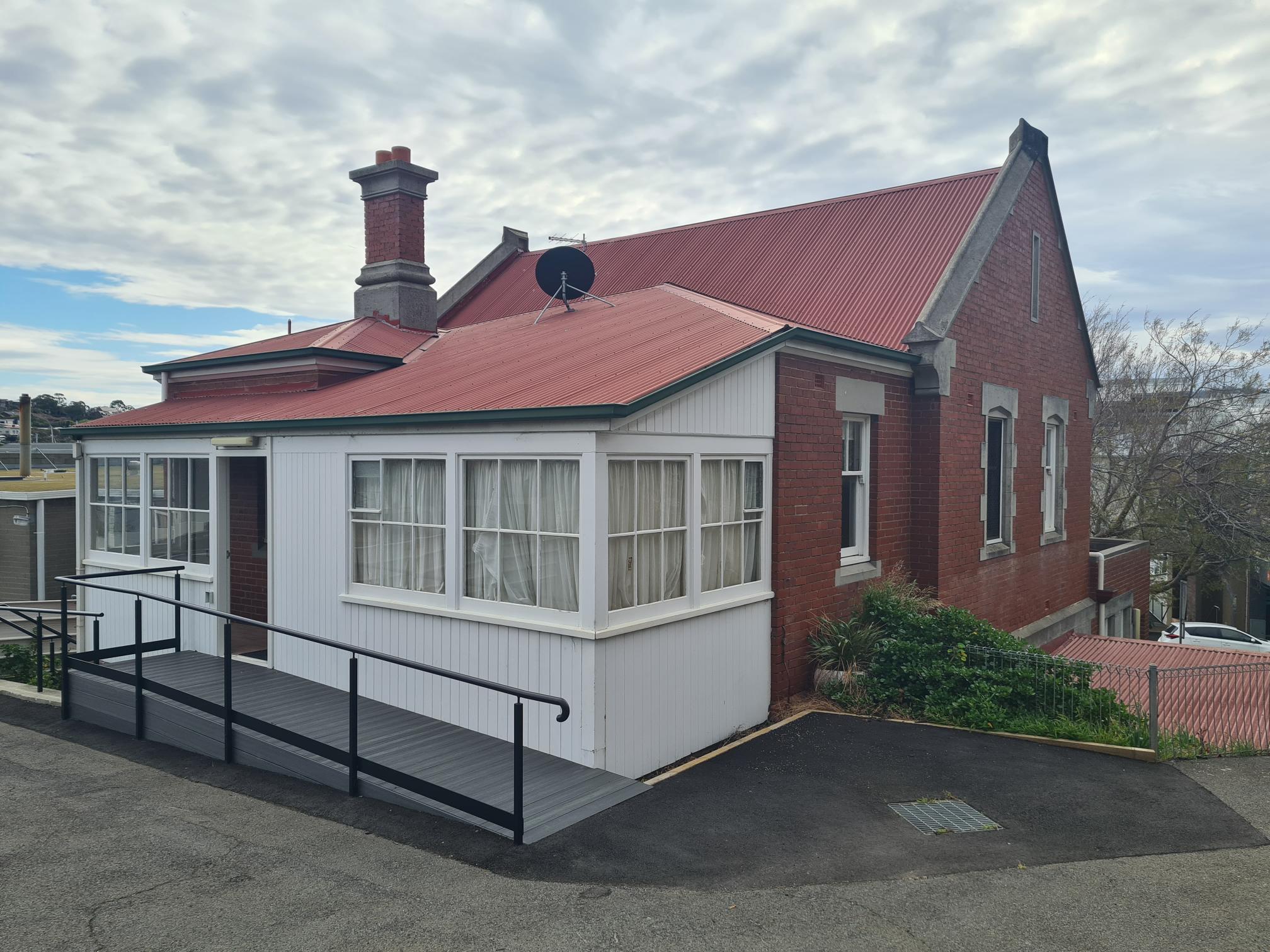 Level 1 Suite 4/13 Cambridge Road, Bellerive, TAS, 7018 - Image 2