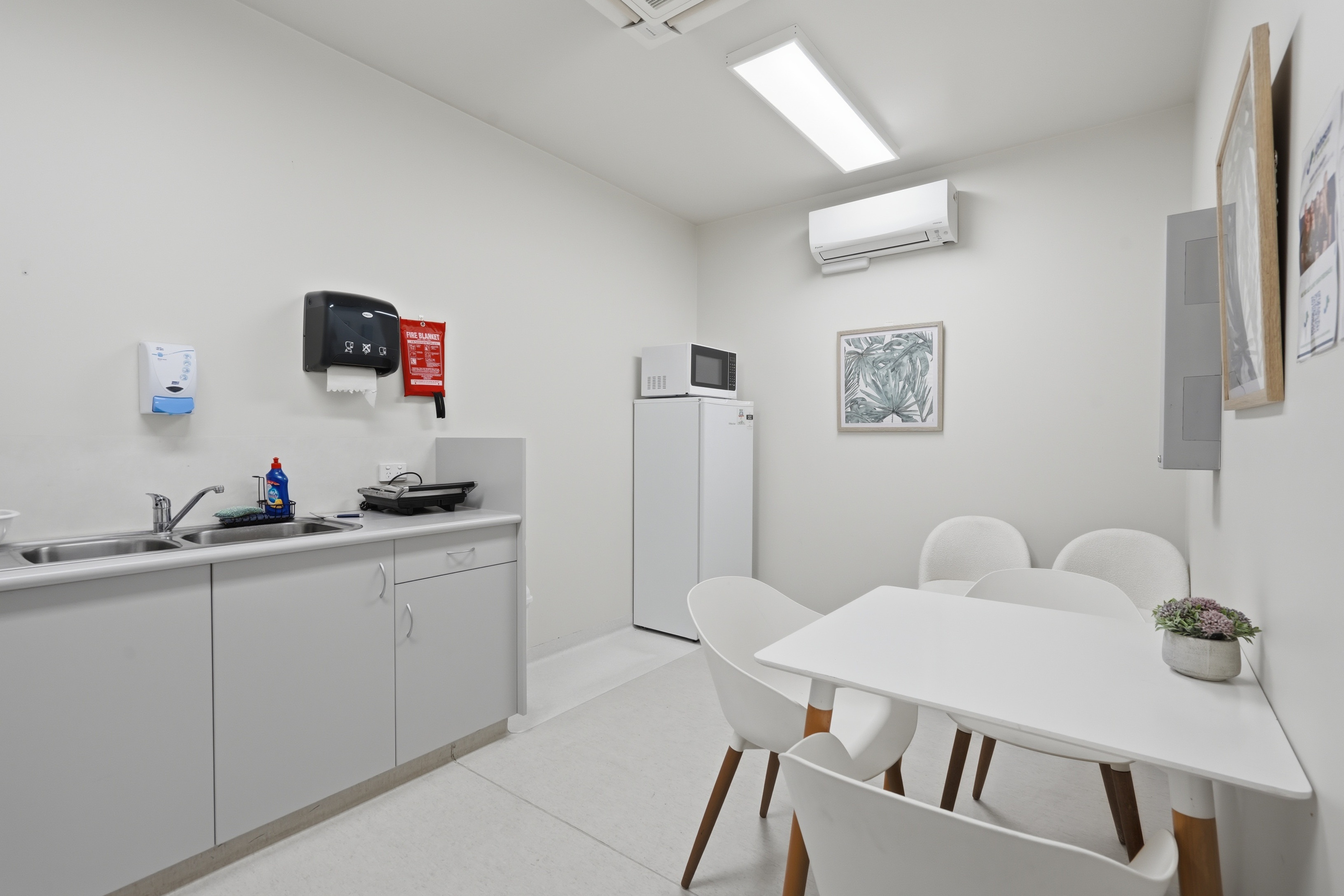 Unit 3/139-143 Hobart Road, Kings Meadows, TAS, 7249 - Image 8