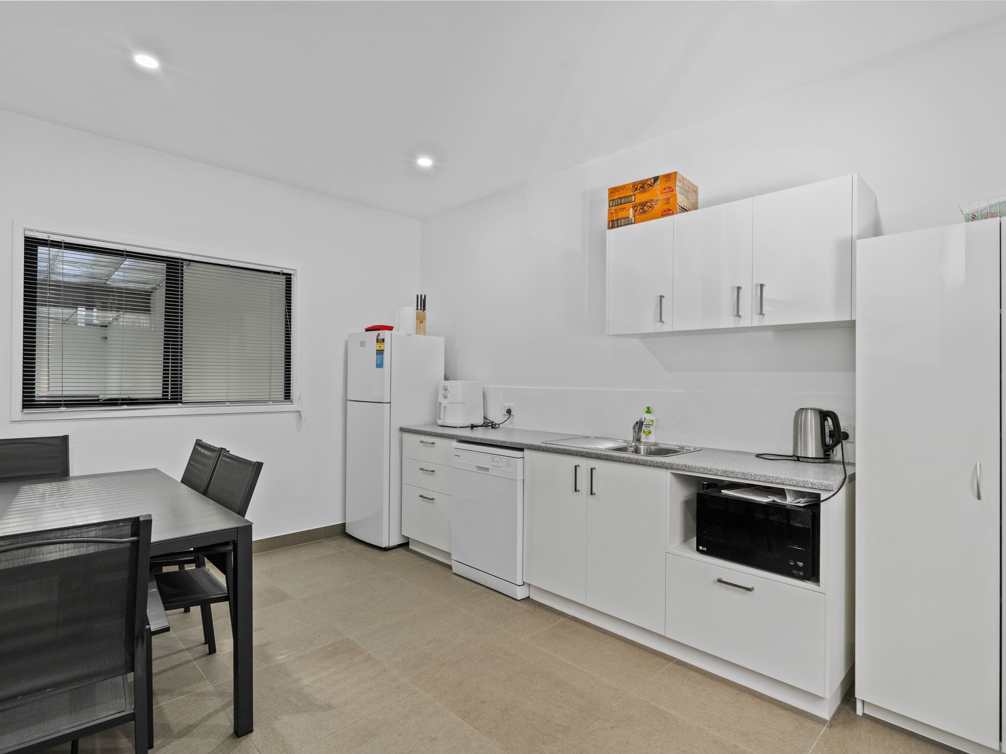 Unit 2 & 3/4 Railway Court, Cambridge, TAS, 7170 - Image 9