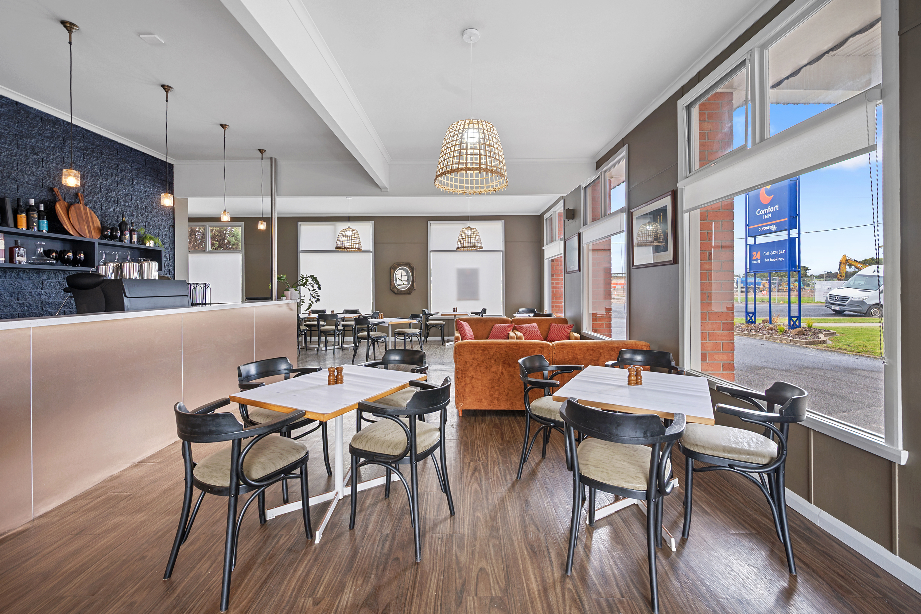 Restaurant/140-142 North Fenton Street, Devonport, TAS, 7310 - Image 7