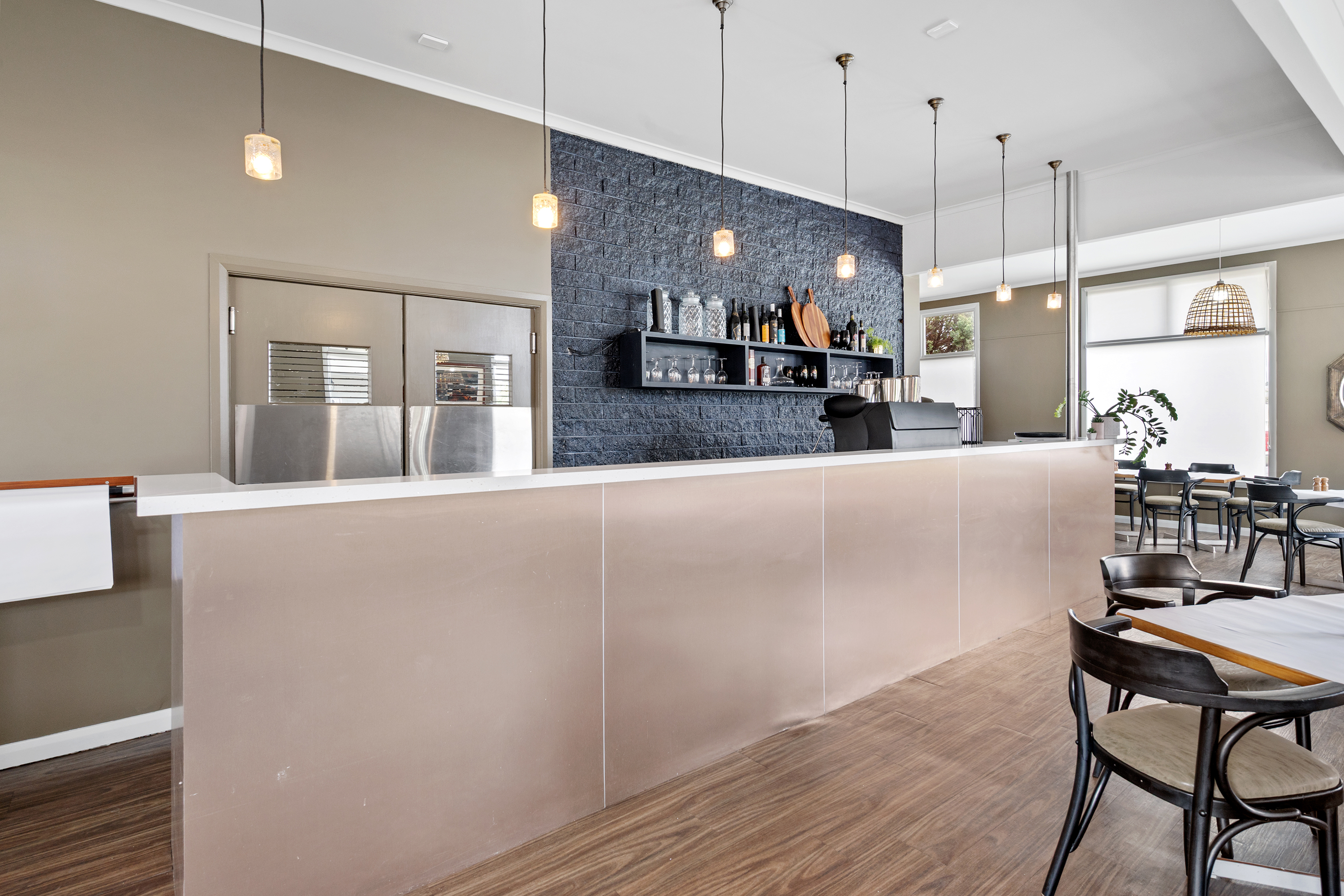 Restaurant/140-142 North Fenton Street, Devonport, TAS, 7310 - Image 11