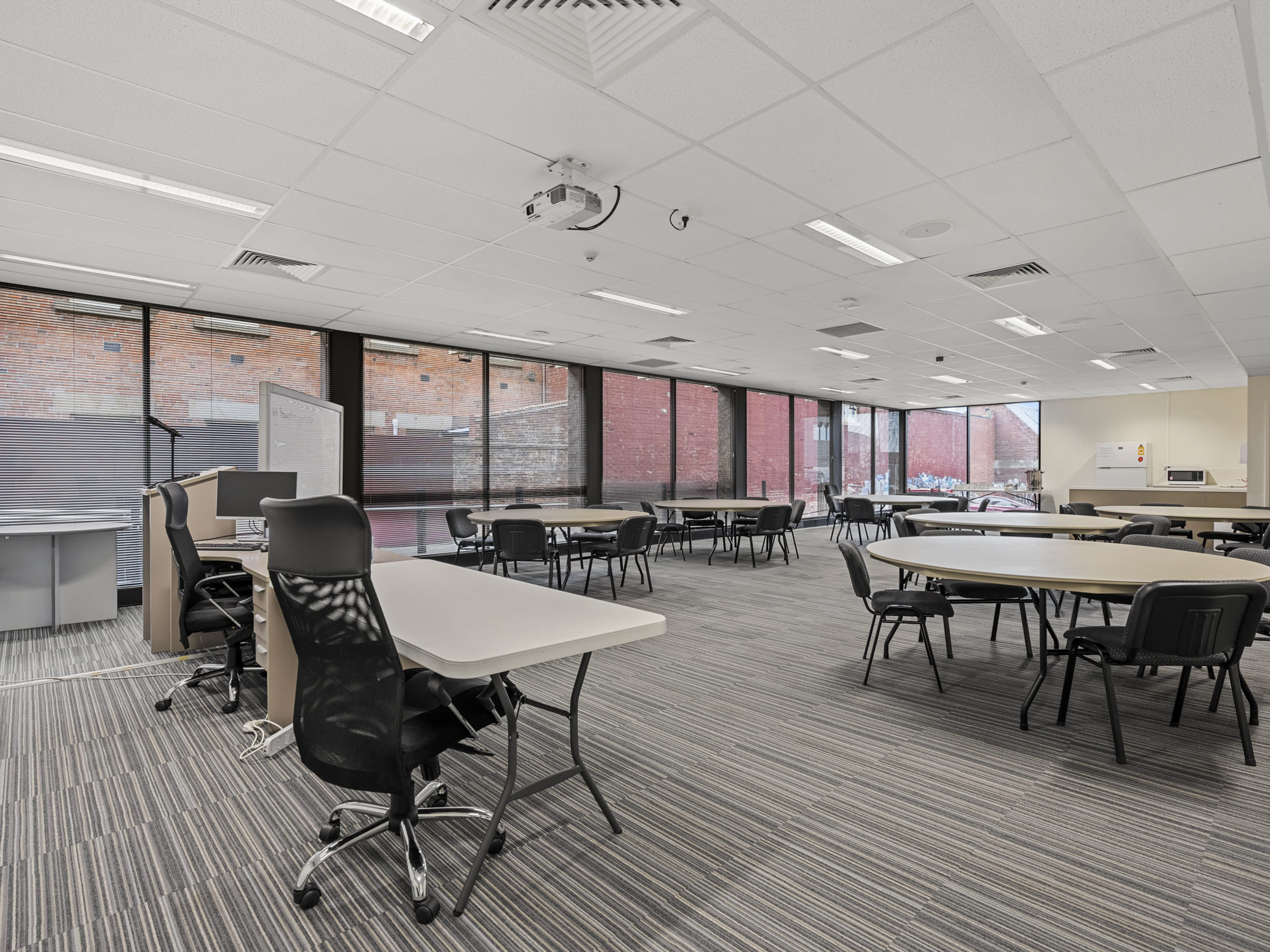 Ground  Tenancy 2/32 Patrick Street, Hobart, TAS, 7000 - Image 1