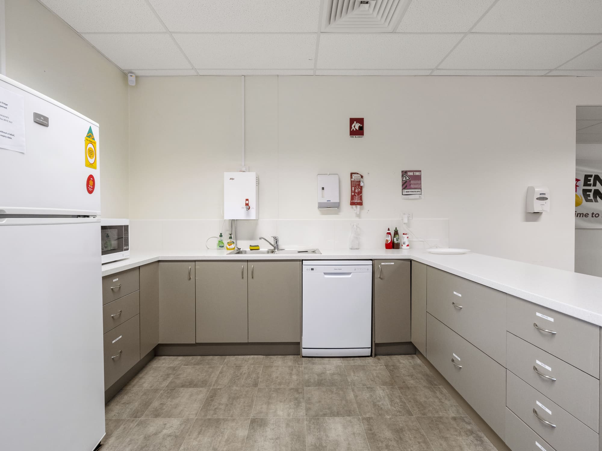 Ground  Tenancy 2/32 Patrick Street, Hobart, TAS, 7000 - Image 5