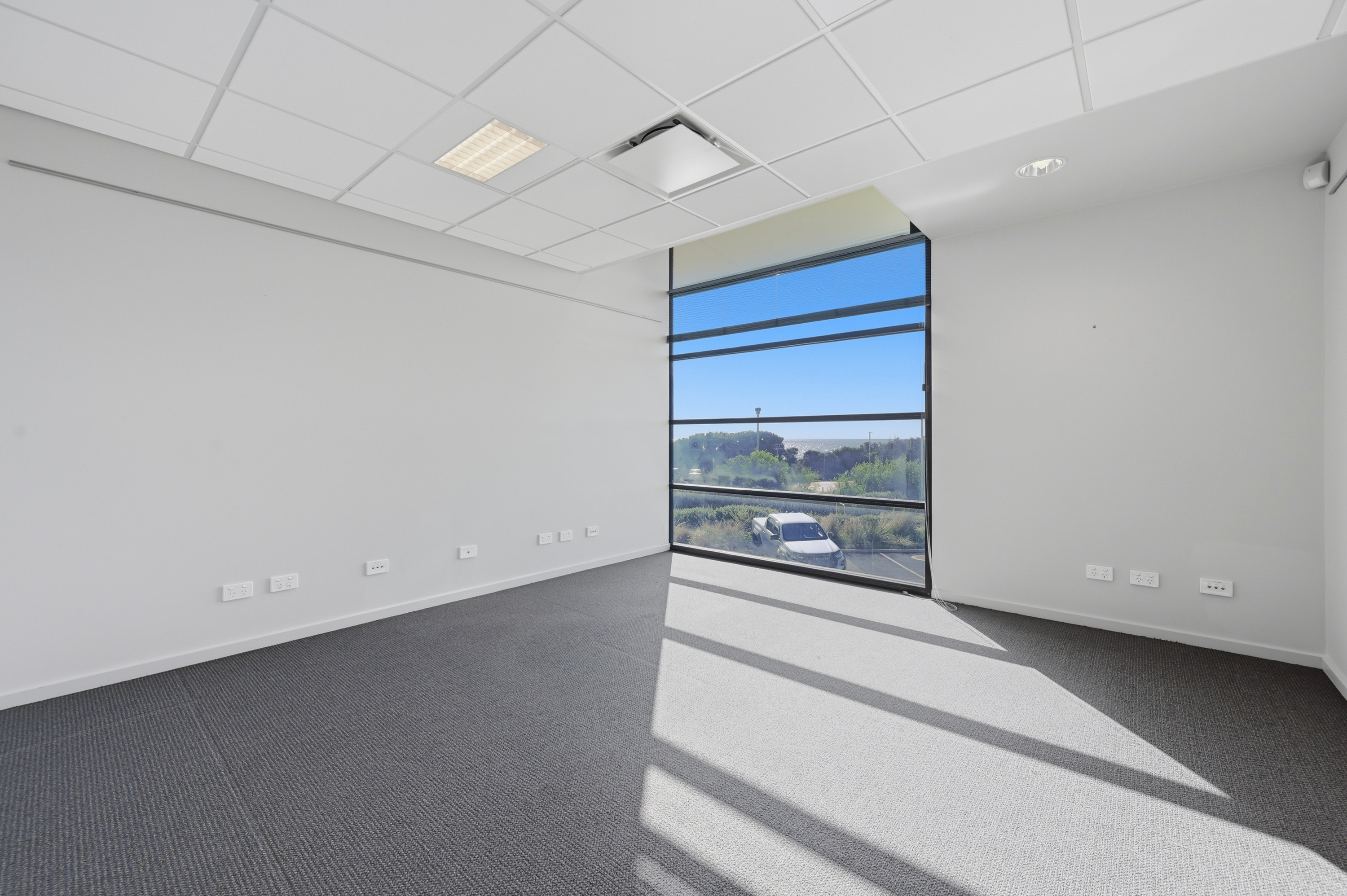 Level 1 Office/10 Bass Highway, Parklands, TAS, 7320 - Image 12